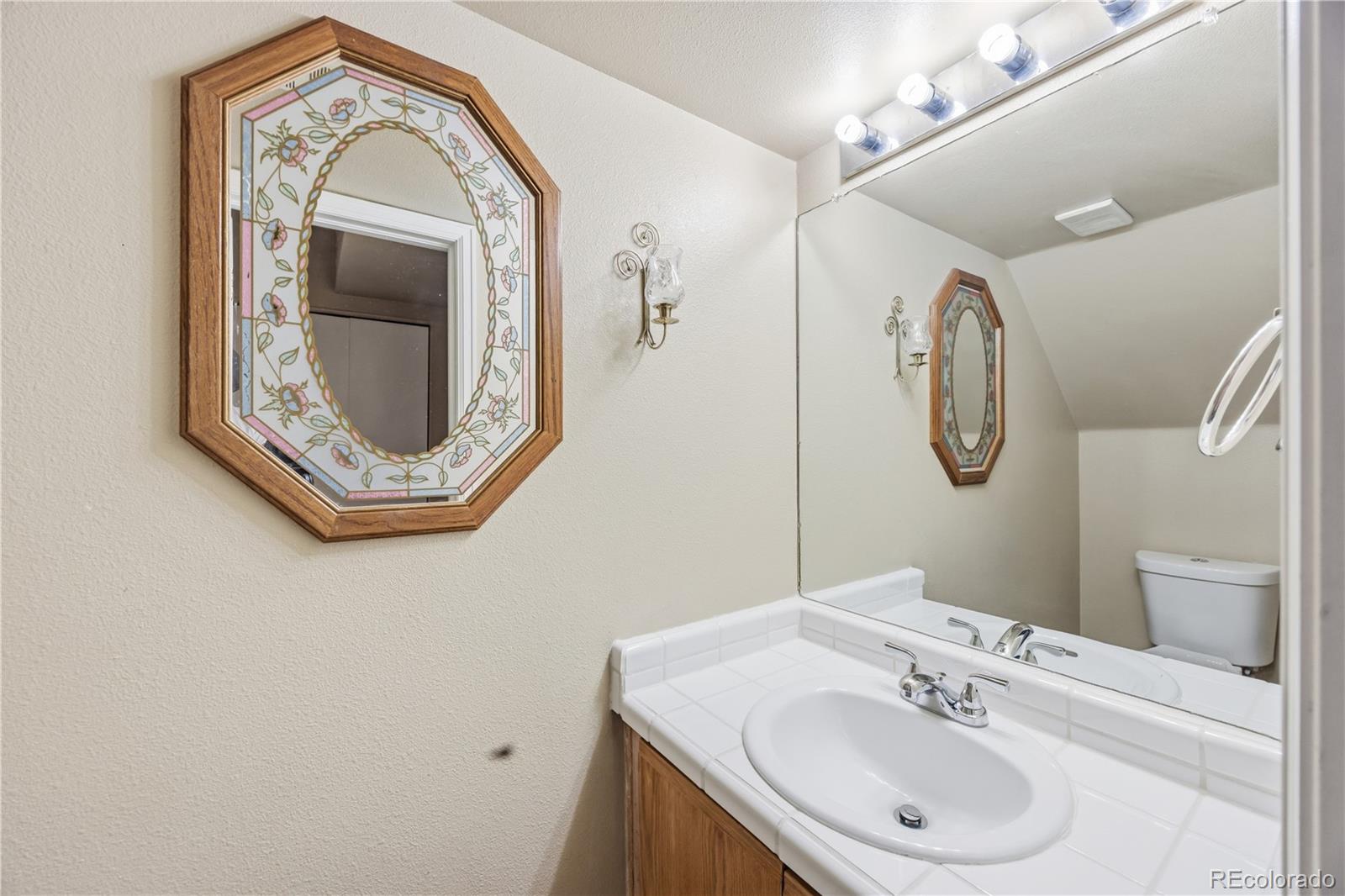 MLS Image #10 for 5003  jasper court,denver, Colorado