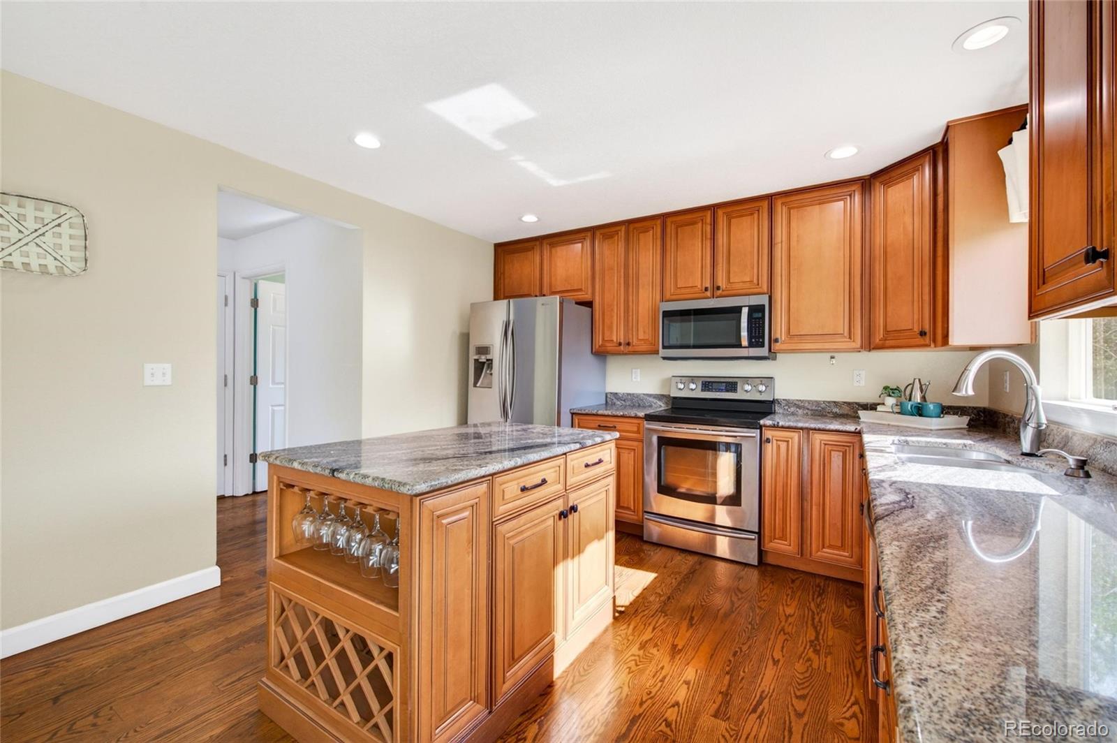 MLS Image #11 for 13110  clayton court,thornton, Colorado