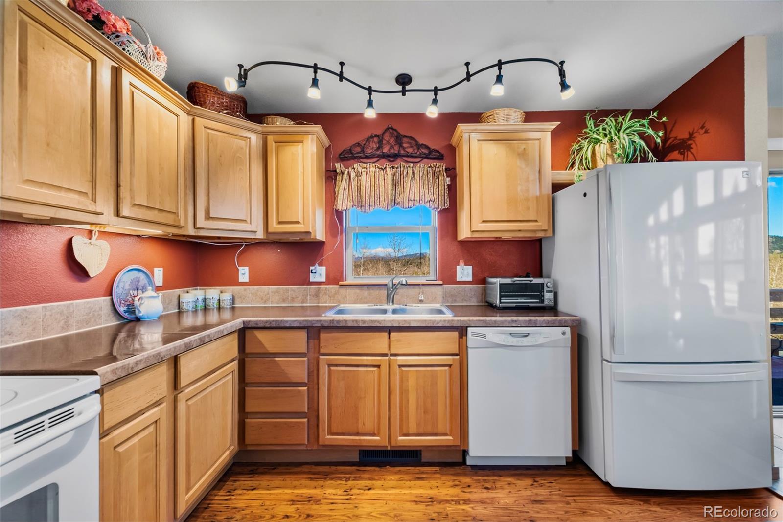 MLS Image #2 for 94  ute way,como, Colorado