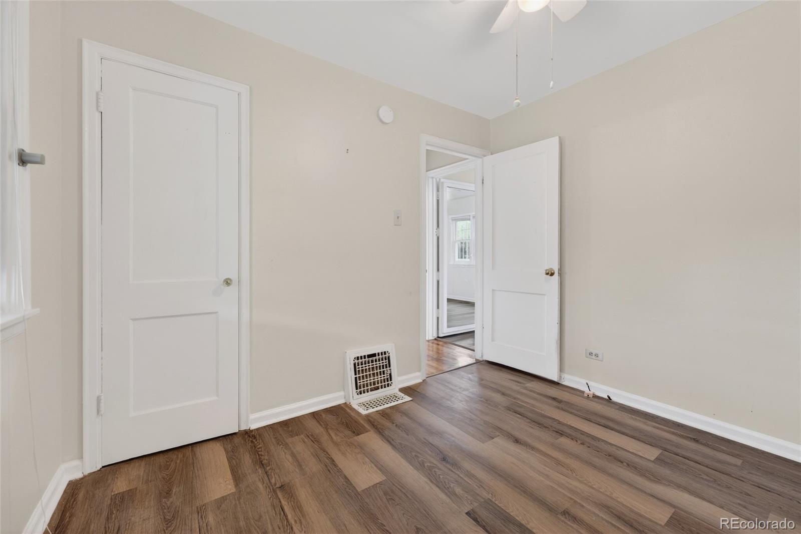 MLS Image #17 for 630 s dale court,denver, Colorado