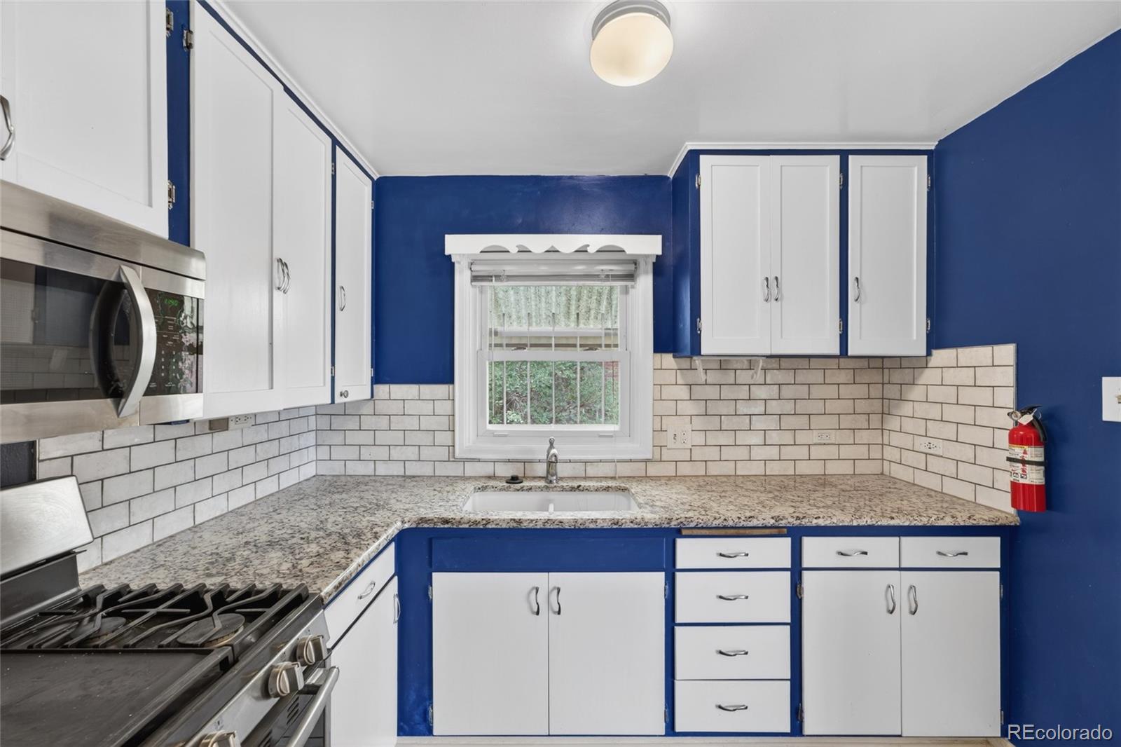 MLS Image #6 for 630 s dale court,denver, Colorado
