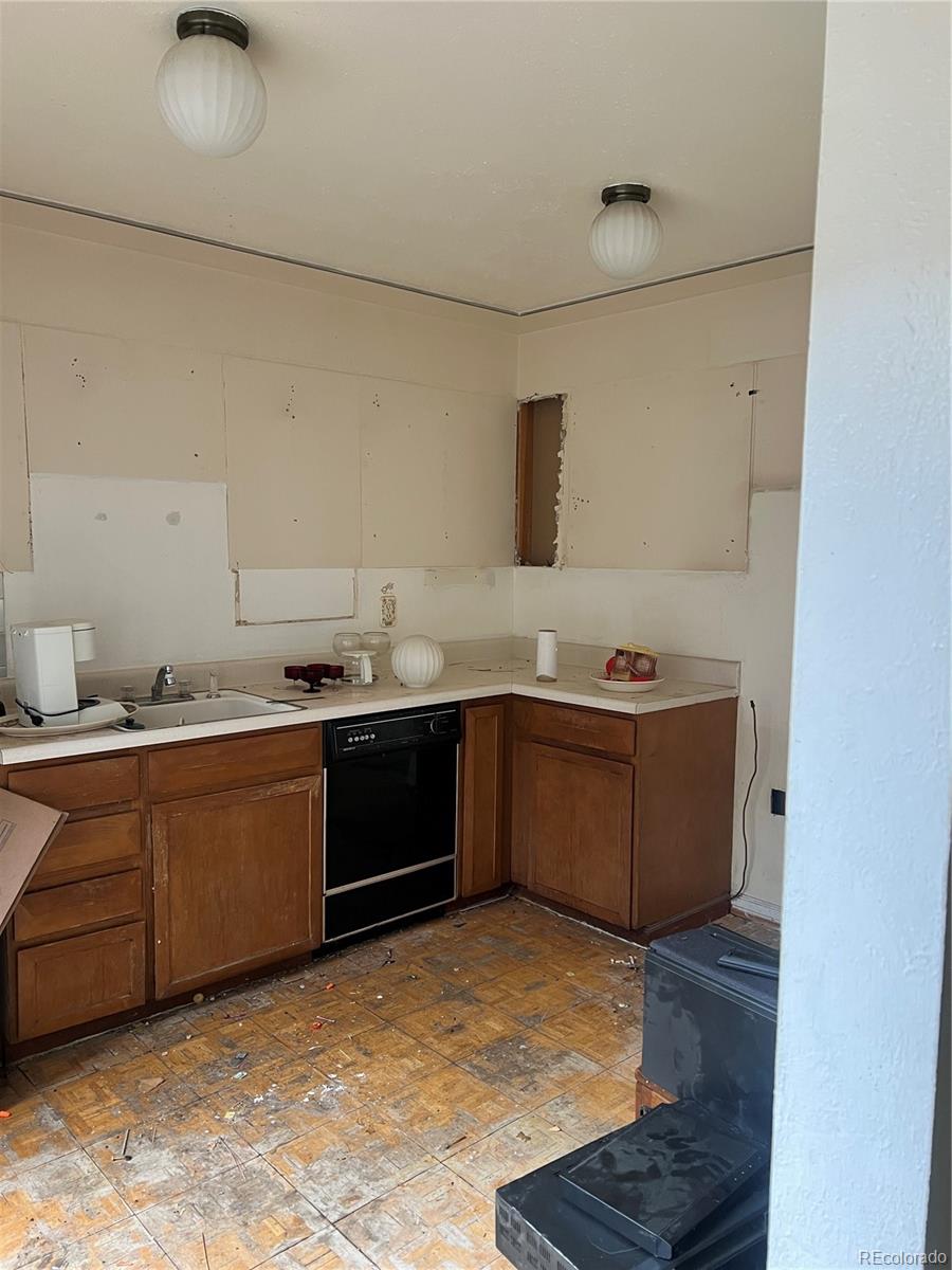 MLS Image #6 for 1866 s hoyt street,lakewood, Colorado