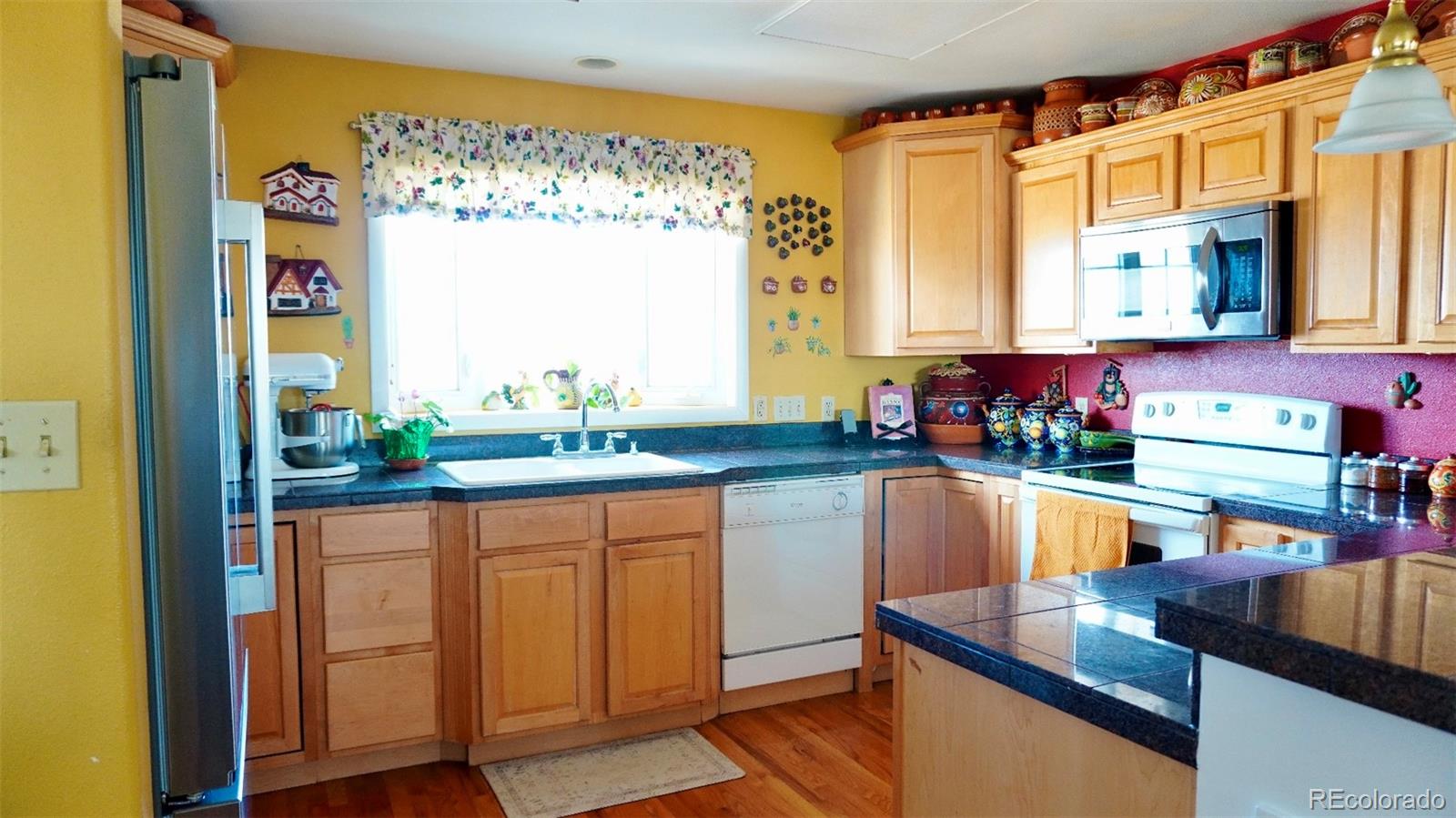 MLS Image #4 for 21360 e 6th avenue,aurora, Colorado