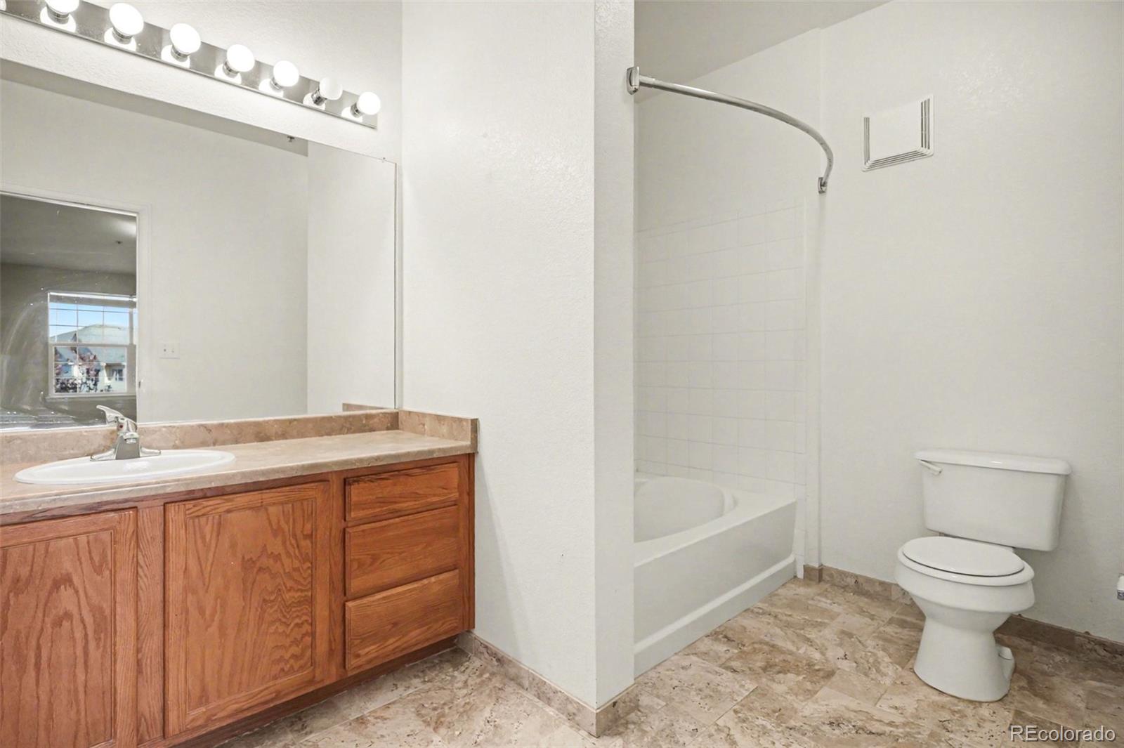 MLS Image #14 for 5723 n gibralter way,aurora, Colorado