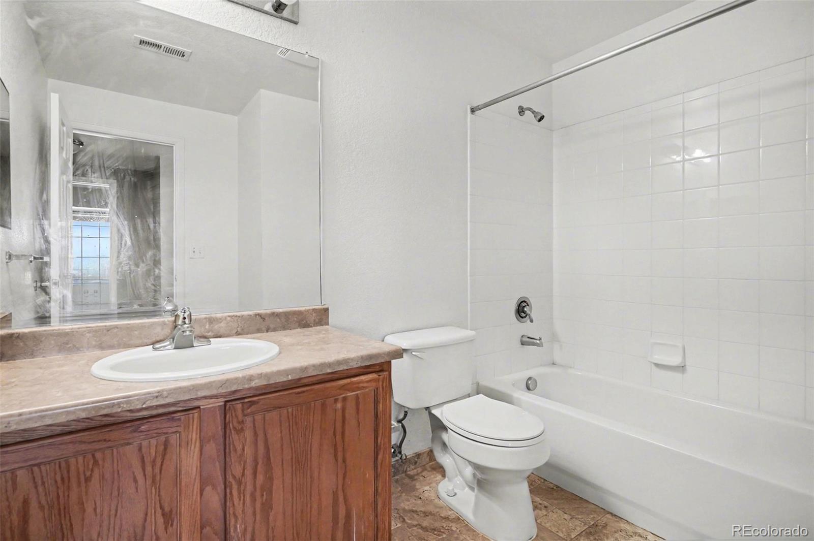MLS Image #18 for 5723 n gibralter way,aurora, Colorado