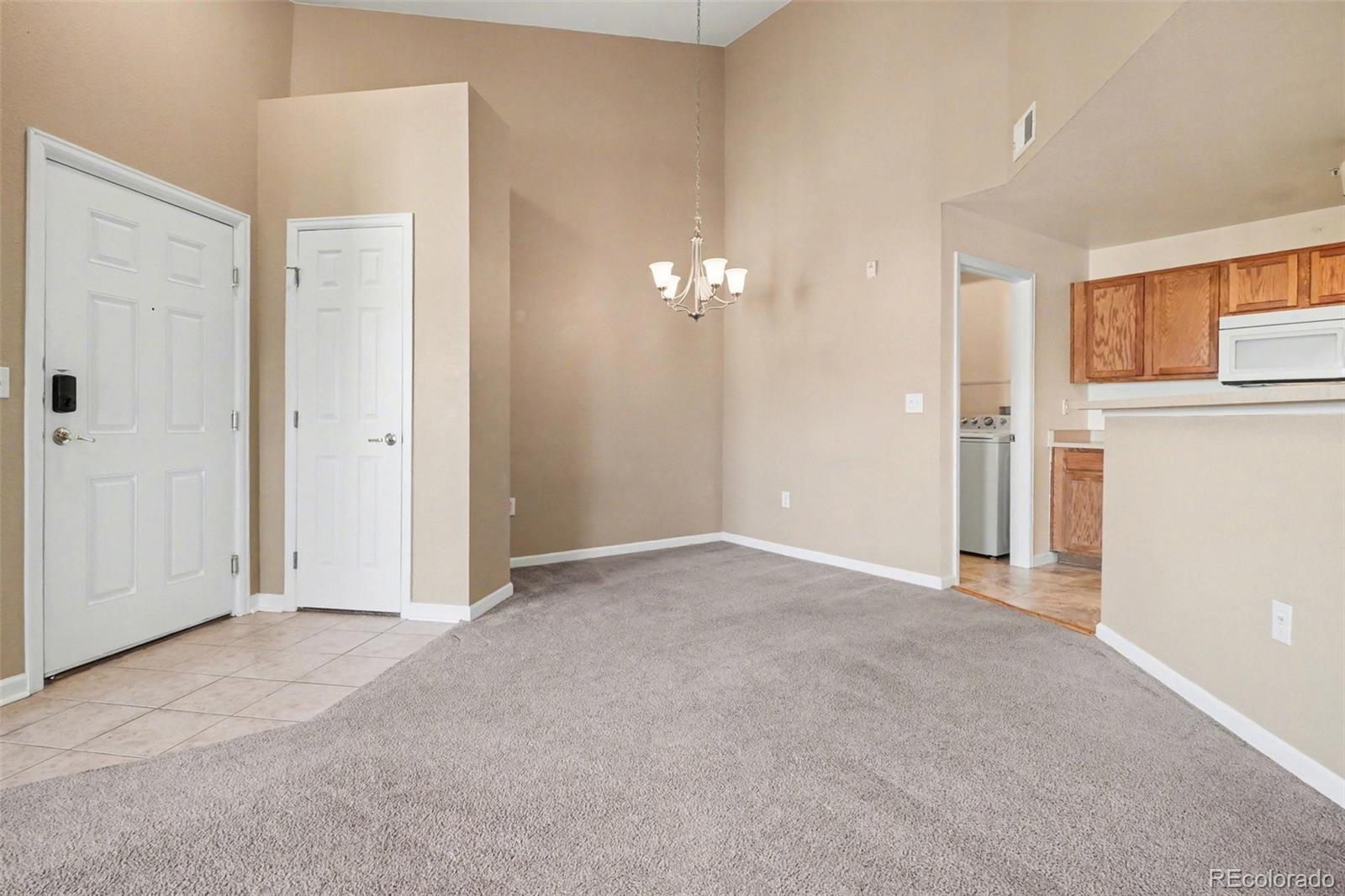 MLS Image #7 for 5723 n gibralter way,aurora, Colorado