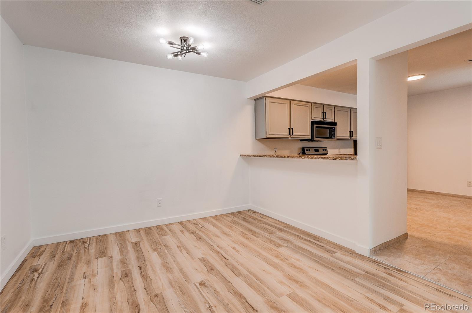 MLS Image #4 for 2365 e geddes avenue b22,littleton, Colorado