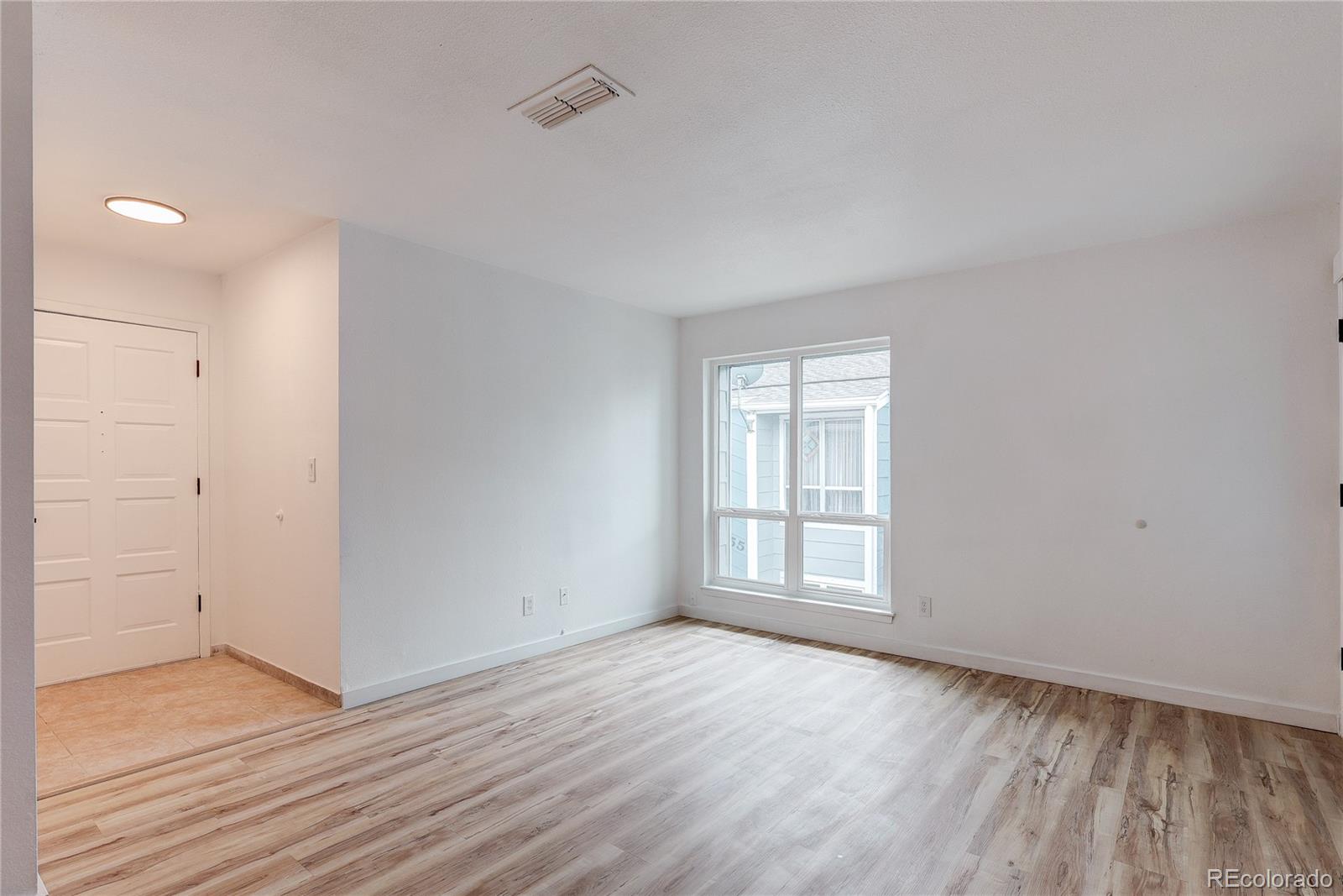 MLS Image #5 for 2365 e geddes avenue b22,littleton, Colorado