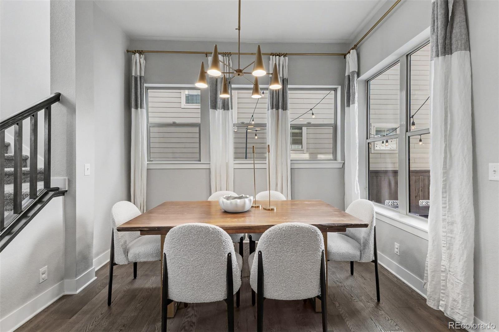 MLS Image #11 for 9982 e 60th avenue,denver, Colorado