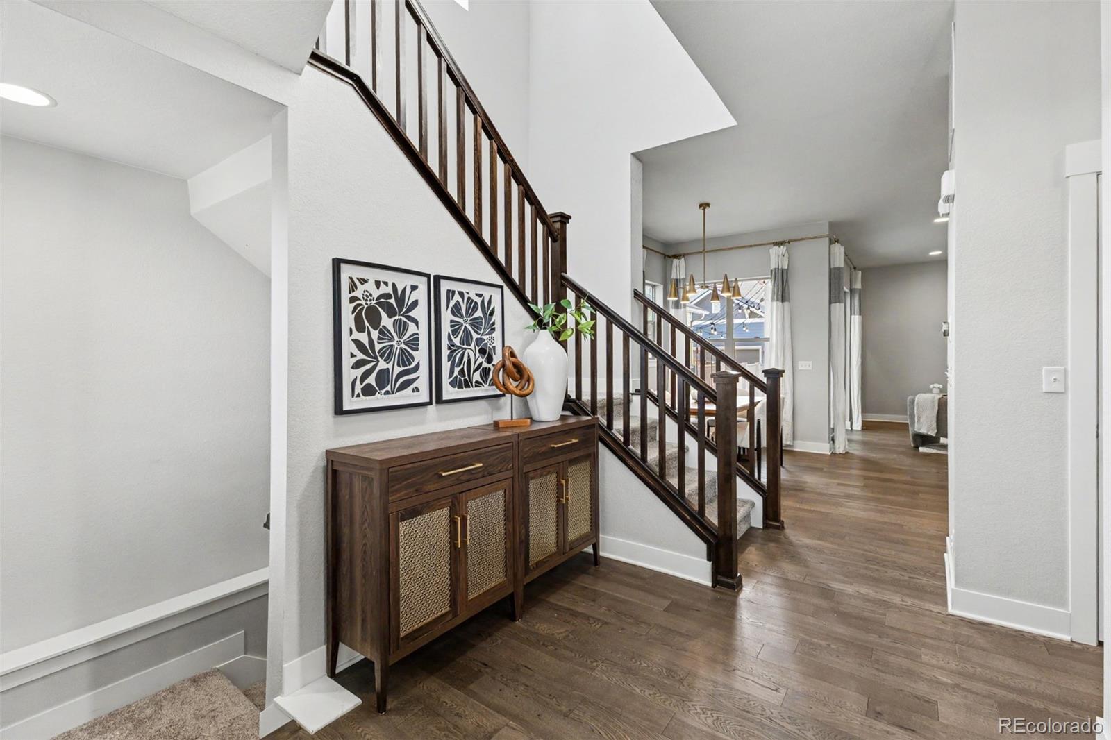 MLS Image #14 for 9982 e 60th avenue,denver, Colorado