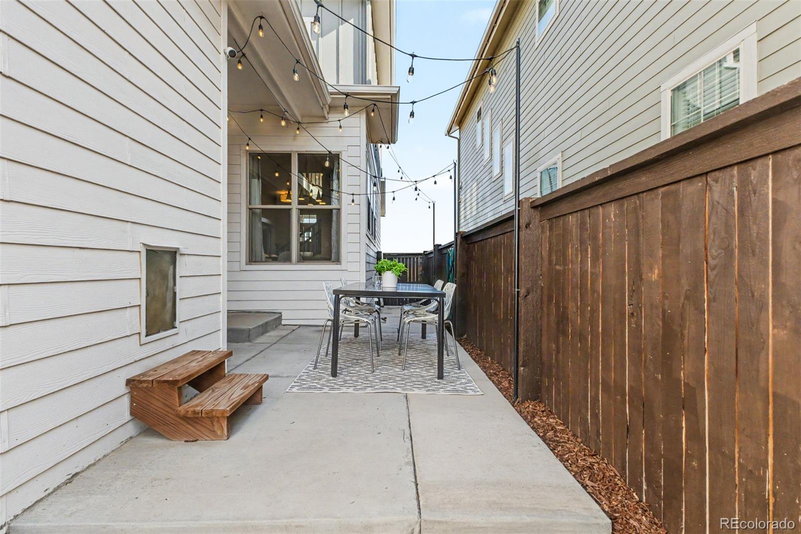 MLS Image #37 for 9982 e 60th avenue,denver, Colorado