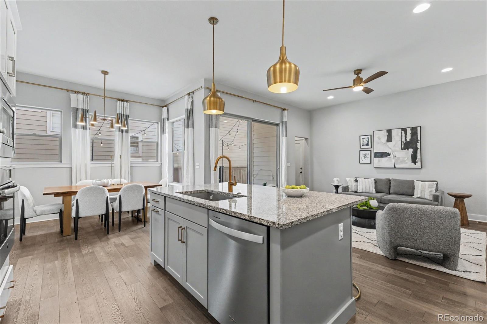 MLS Image #9 for 9982 e 60th avenue,denver, Colorado