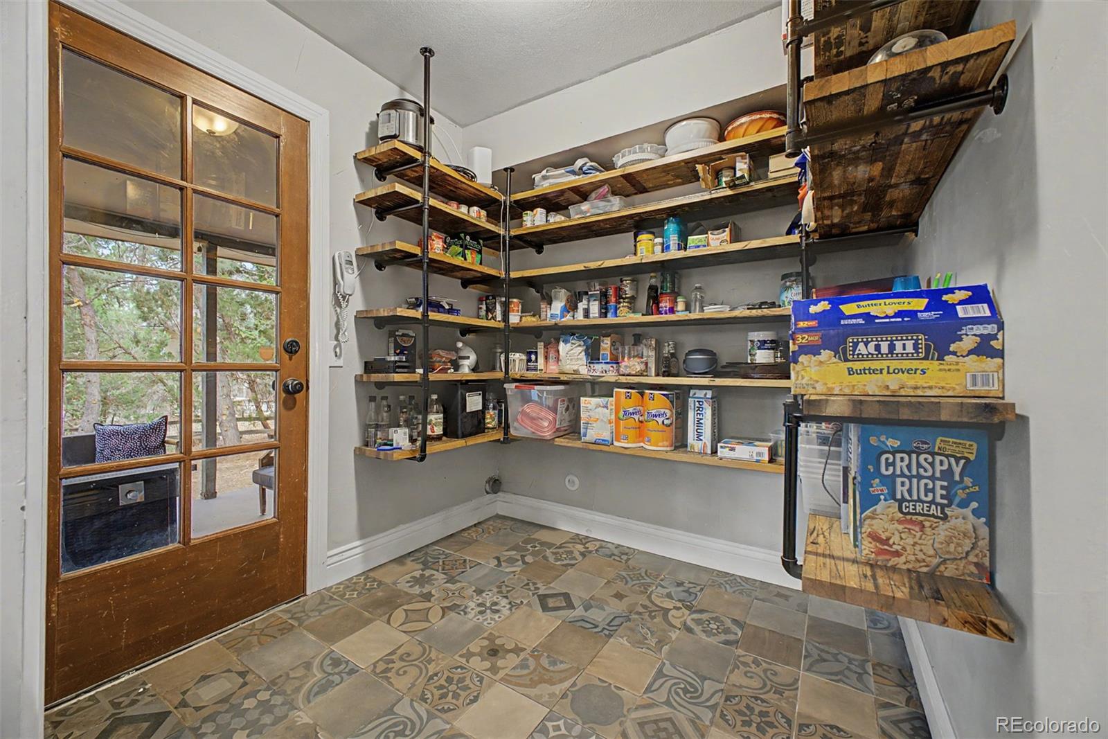 MLS Image #16 for 6152 s geneva way,englewood, Colorado