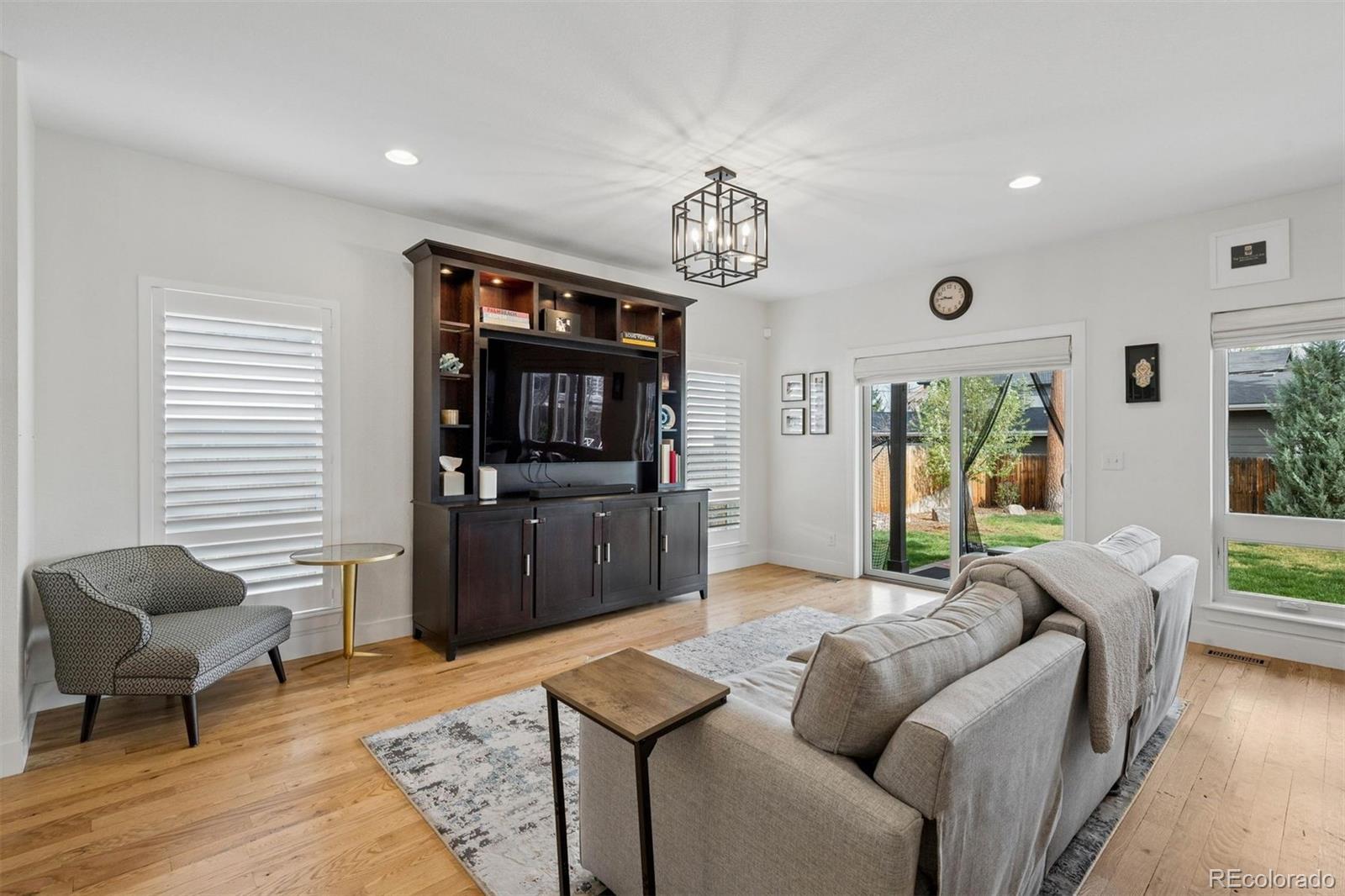 MLS Image #15 for 1851 e amherst avenue,denver, Colorado