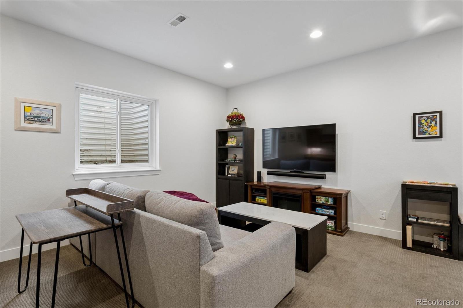 MLS Image #38 for 1851 e amherst avenue,denver, Colorado