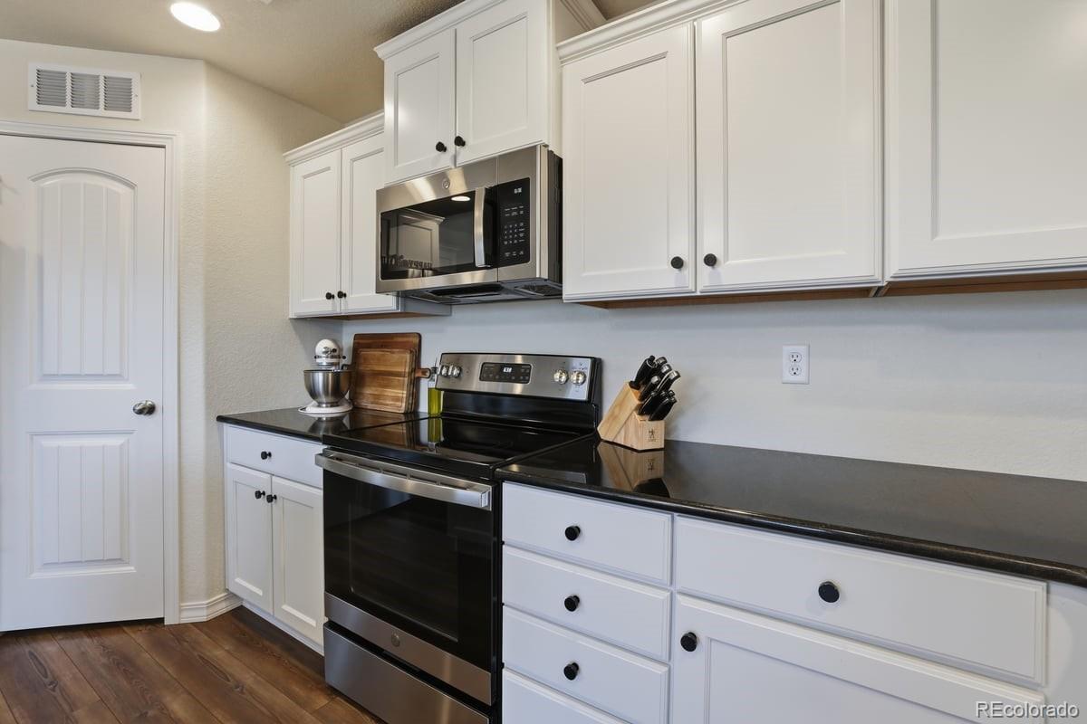 MLS Image #13 for 11109  willmore drive,peyton, Colorado