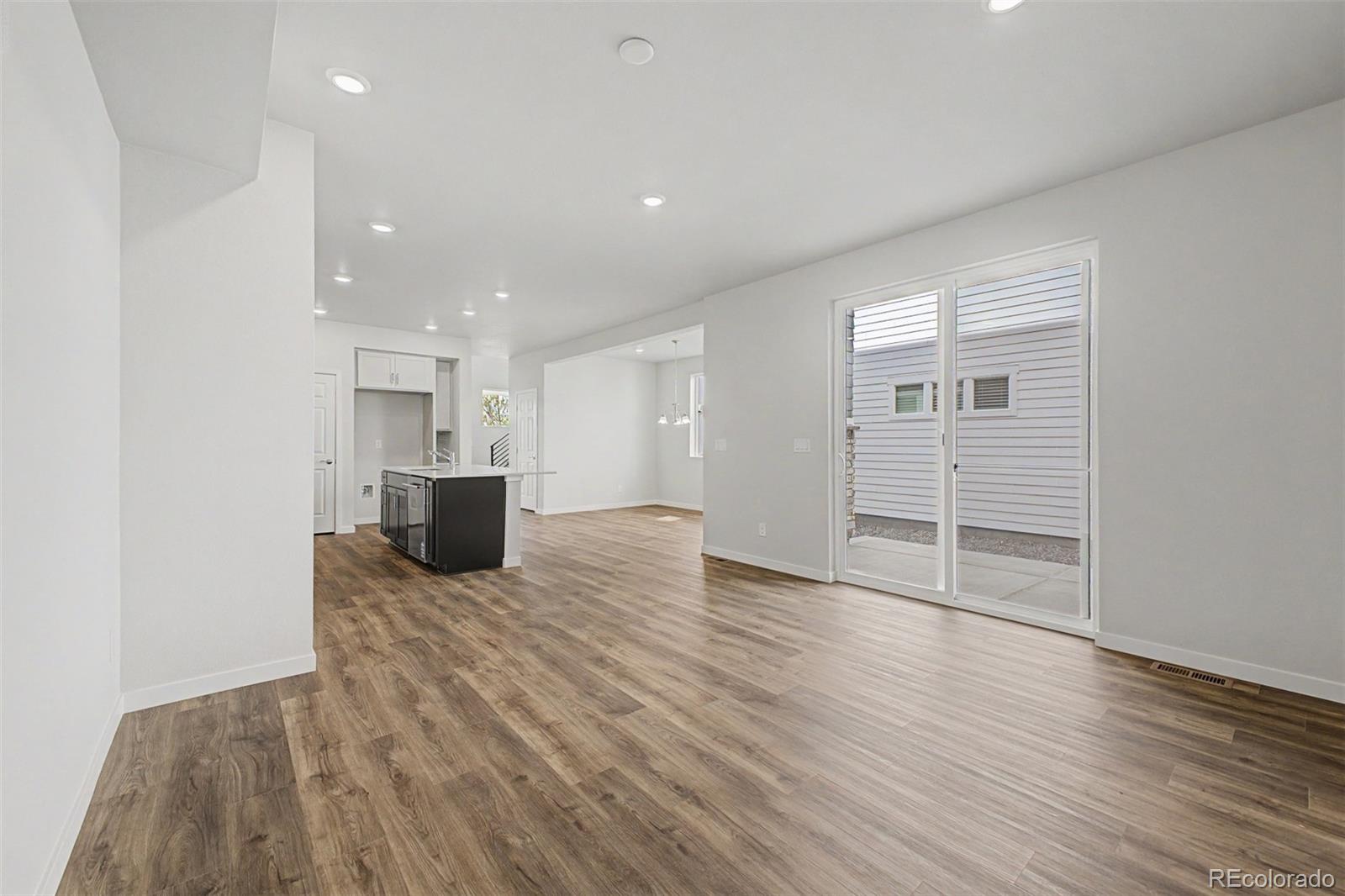 MLS Image #11 for 5826 n orleans street,aurora, Colorado