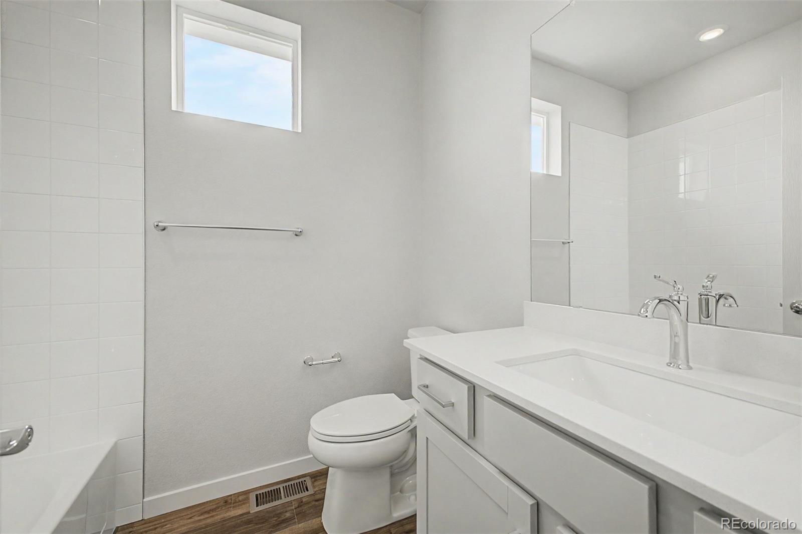 MLS Image #33 for 5826 n orleans street,aurora, Colorado