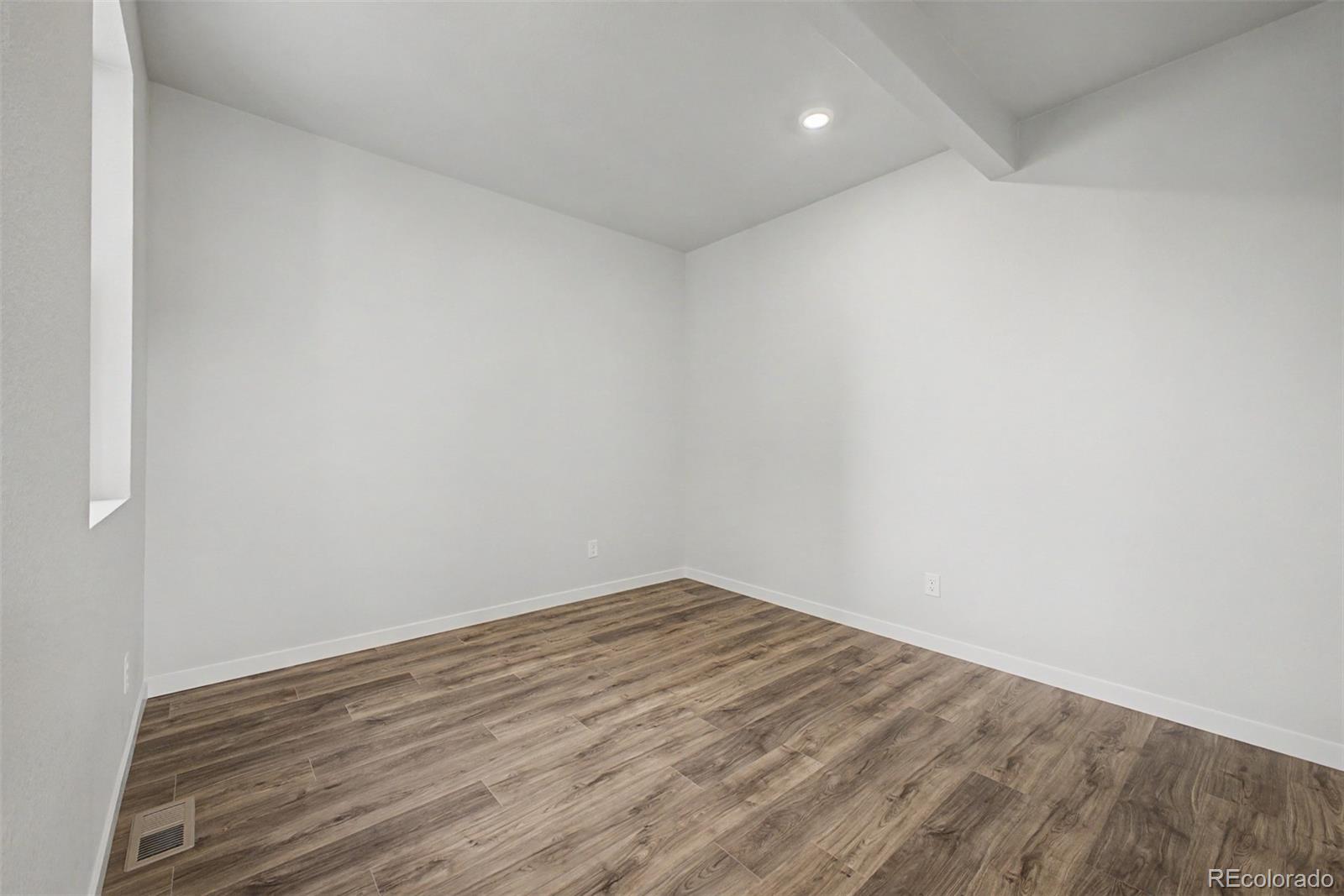 MLS Image #8 for 5826 n orleans street,aurora, Colorado