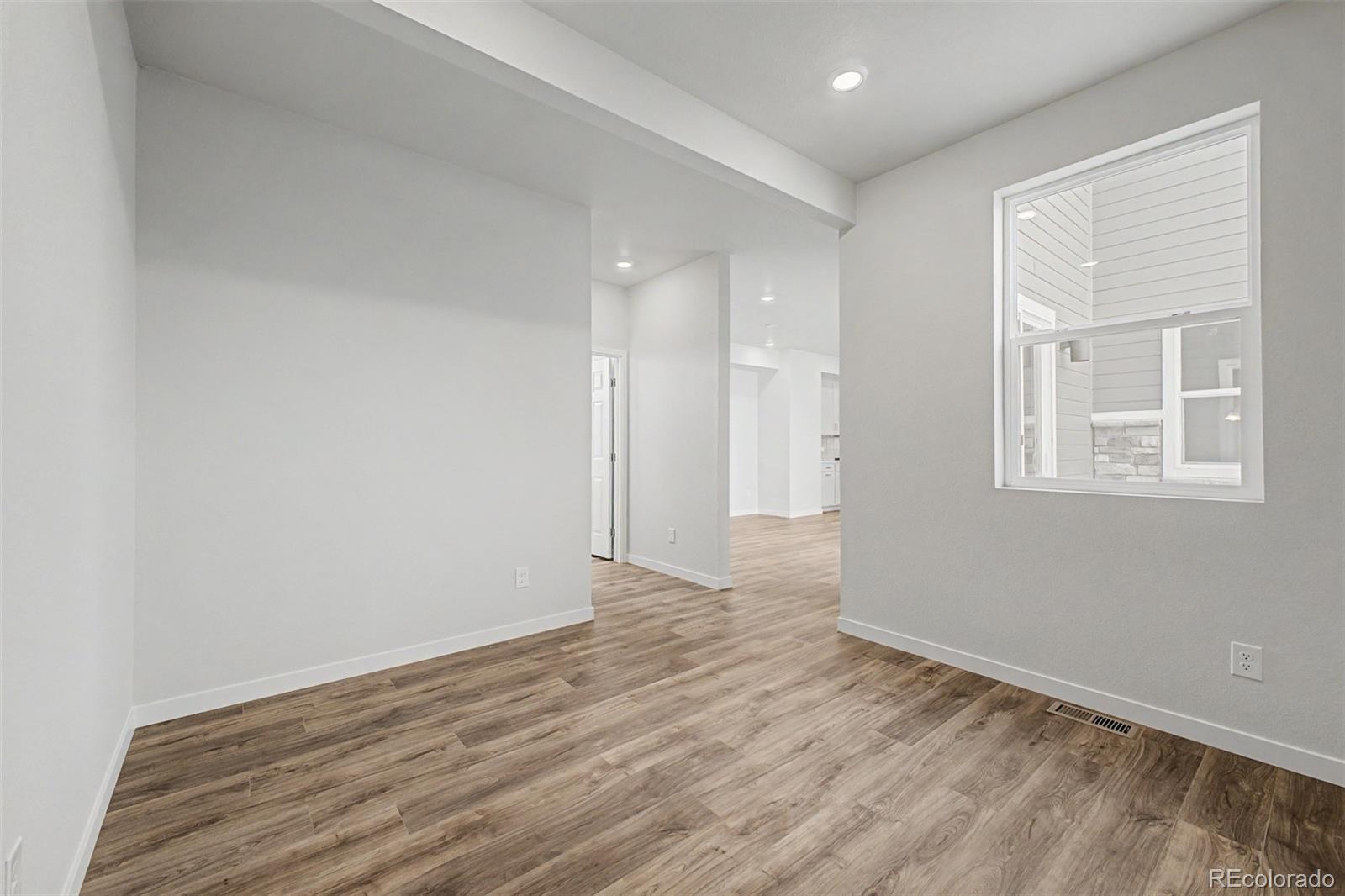 MLS Image #9 for 5826 n orleans street,aurora, Colorado