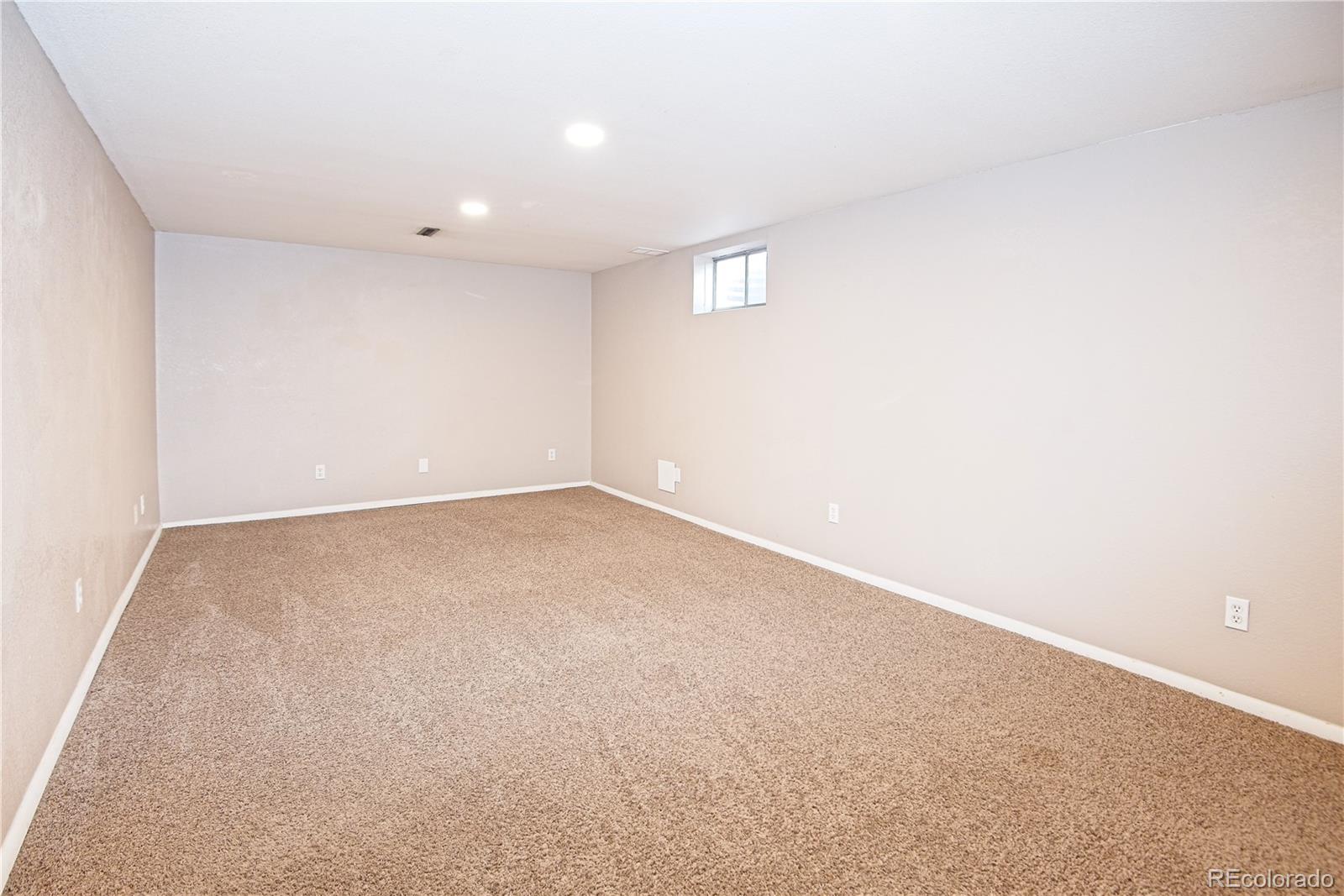 MLS Image #14 for 513  26th avenue court,greeley, Colorado