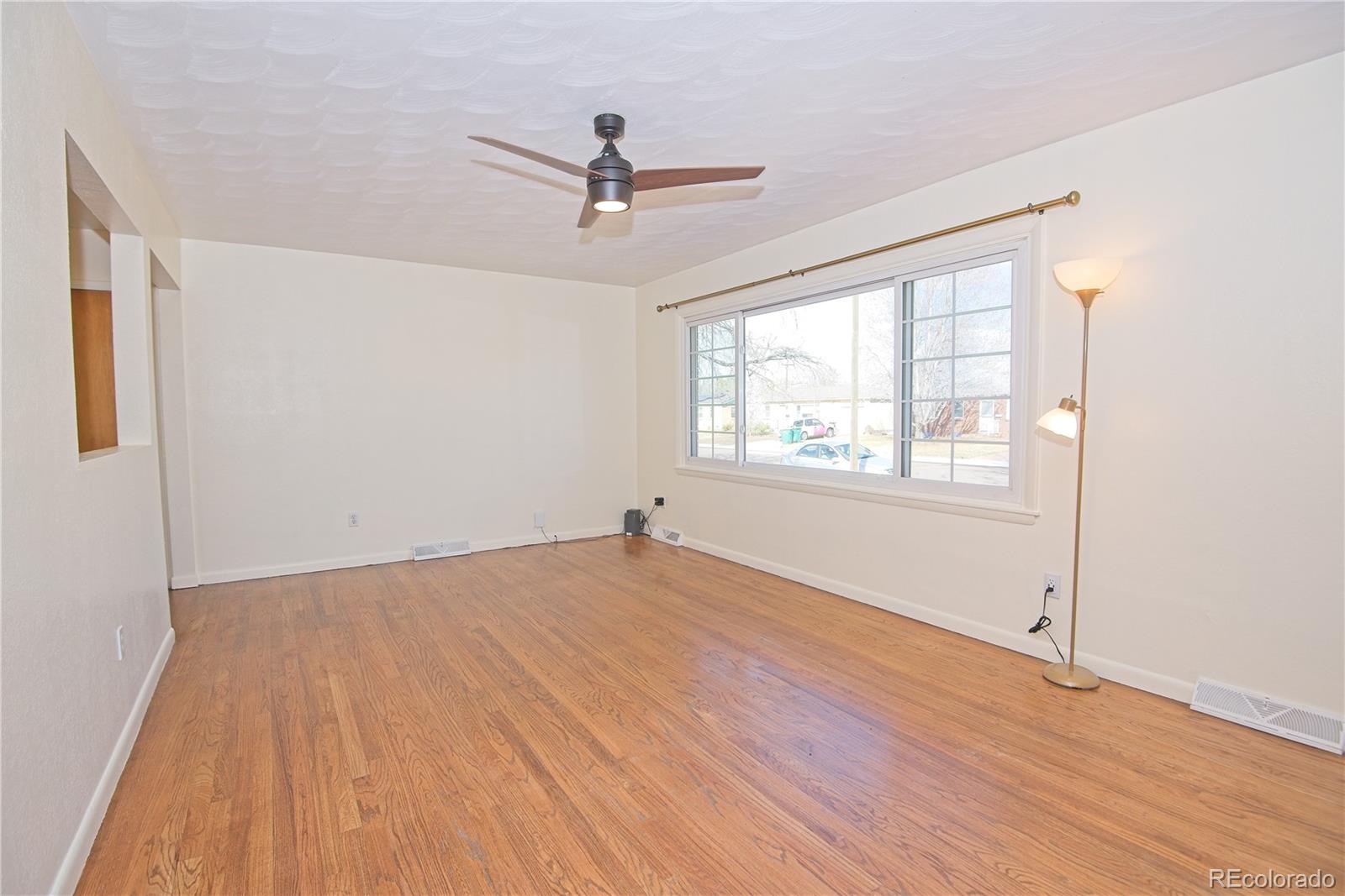 MLS Image #3 for 513  26th avenue court,greeley, Colorado