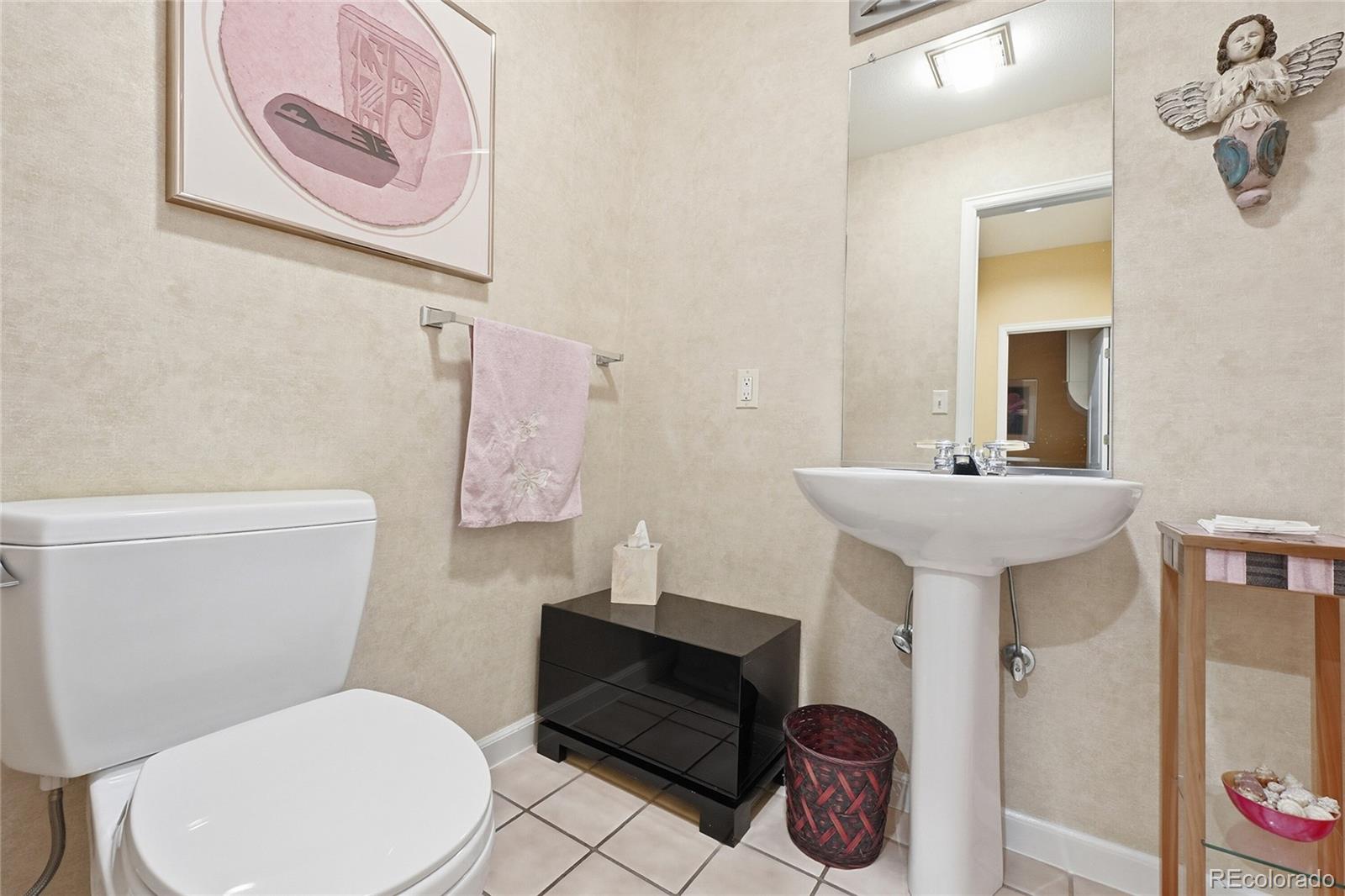 MLS Image #14 for 2401 s garfield street,denver, Colorado