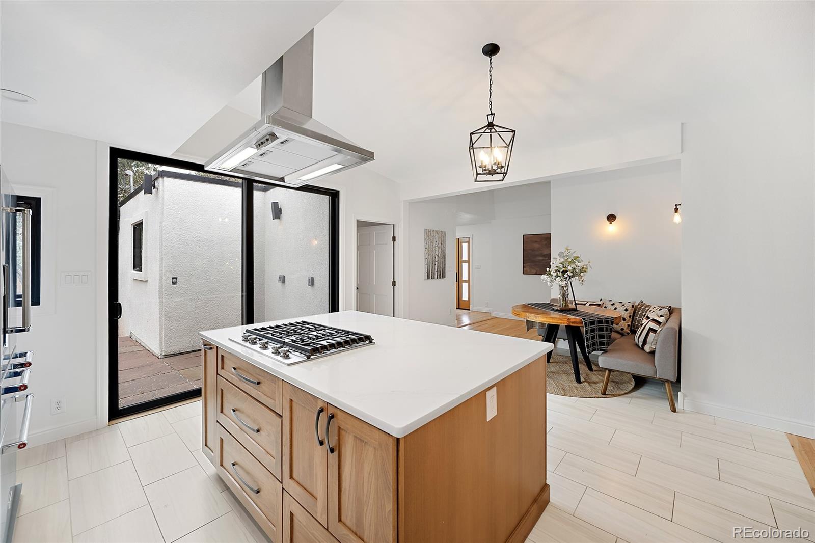 MLS Image #4 for 110  vine street,colorado springs, Colorado