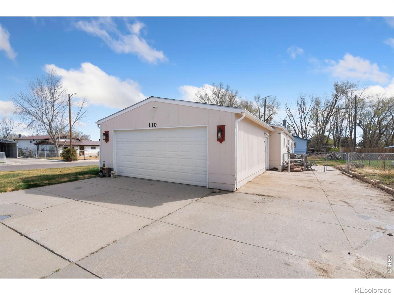 MLS Image #17 for 110  ash street,log lane village, Colorado