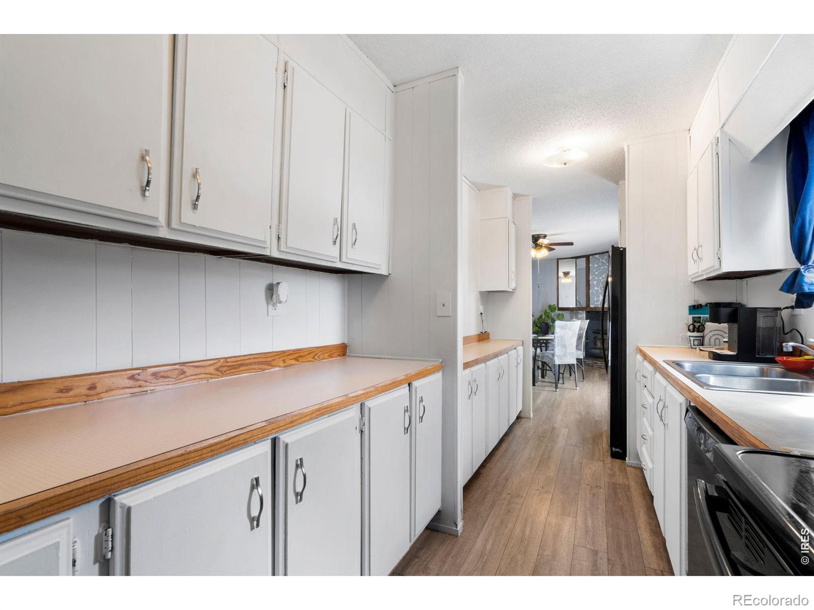 MLS Image #5 for 110  ash street,log lane village, Colorado