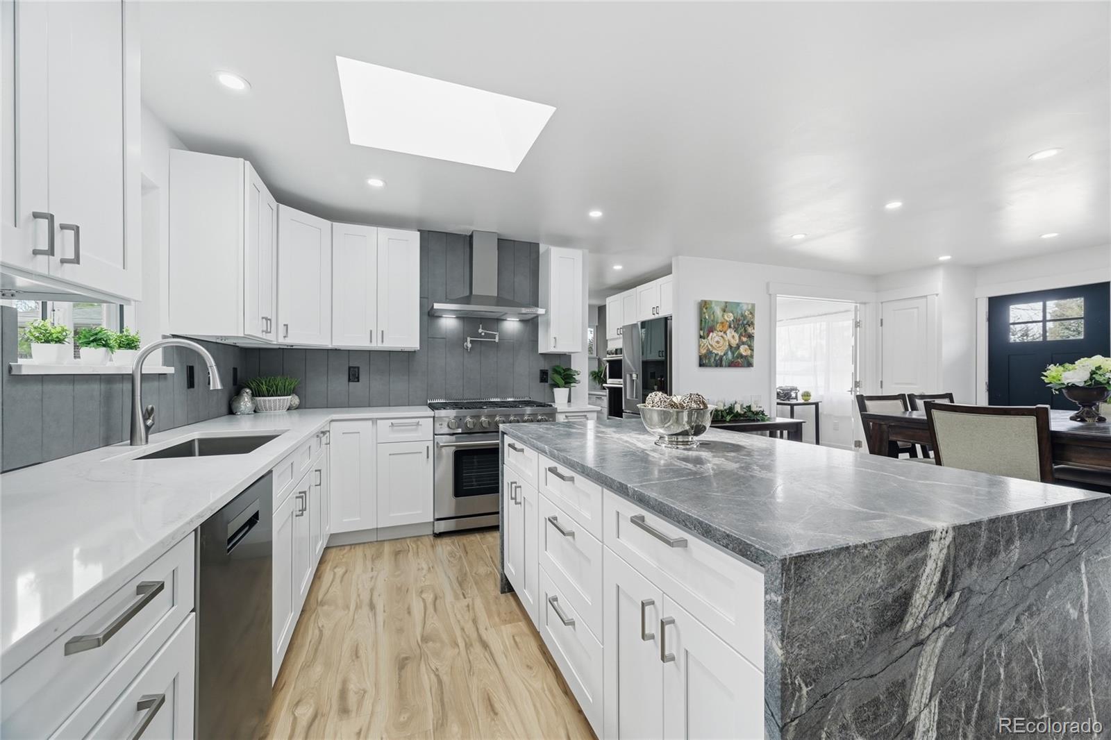 MLS Image #10 for 3632 e lake way,centennial, Colorado