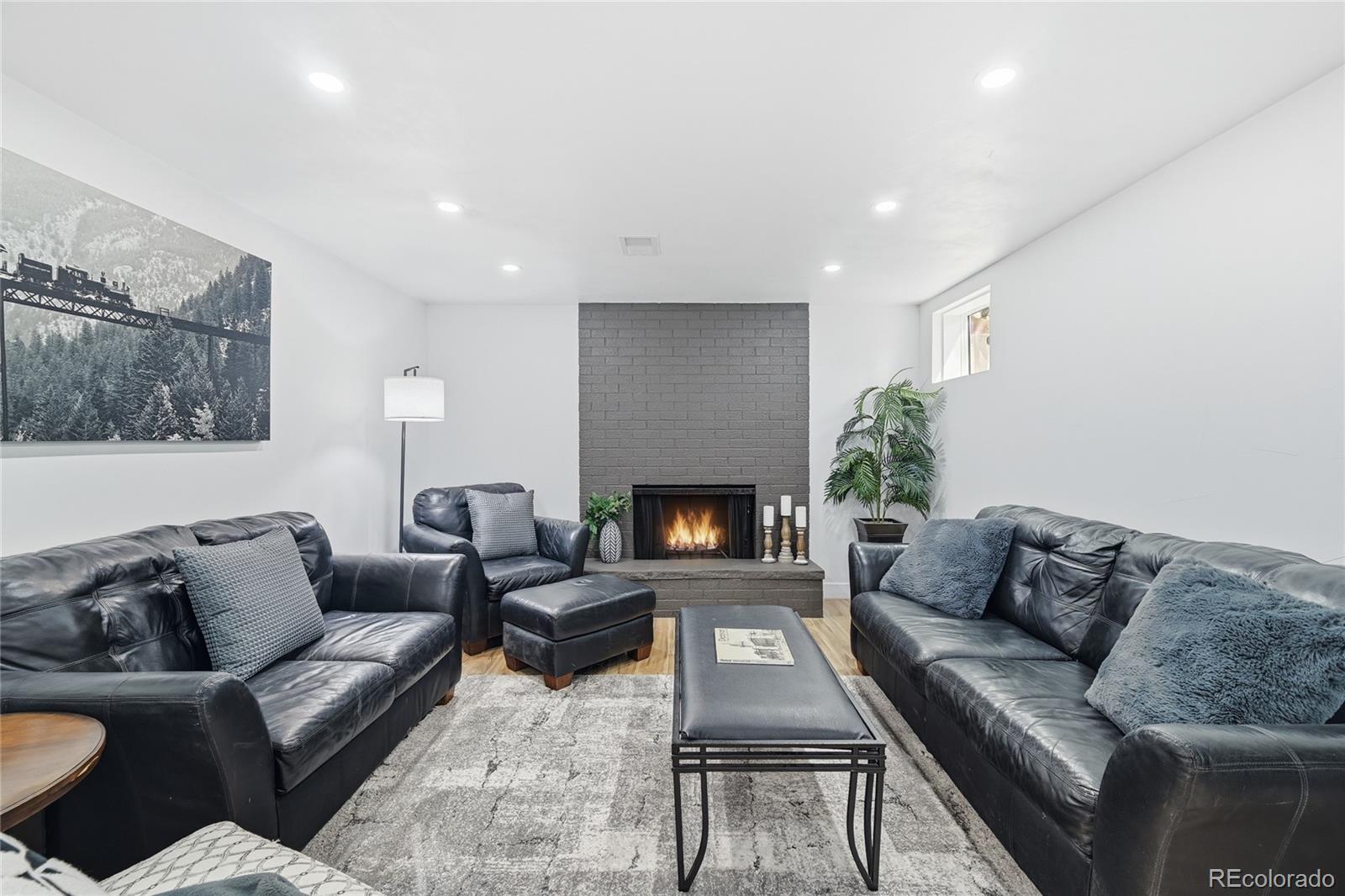 MLS Image #15 for 3632 e lake way,centennial, Colorado