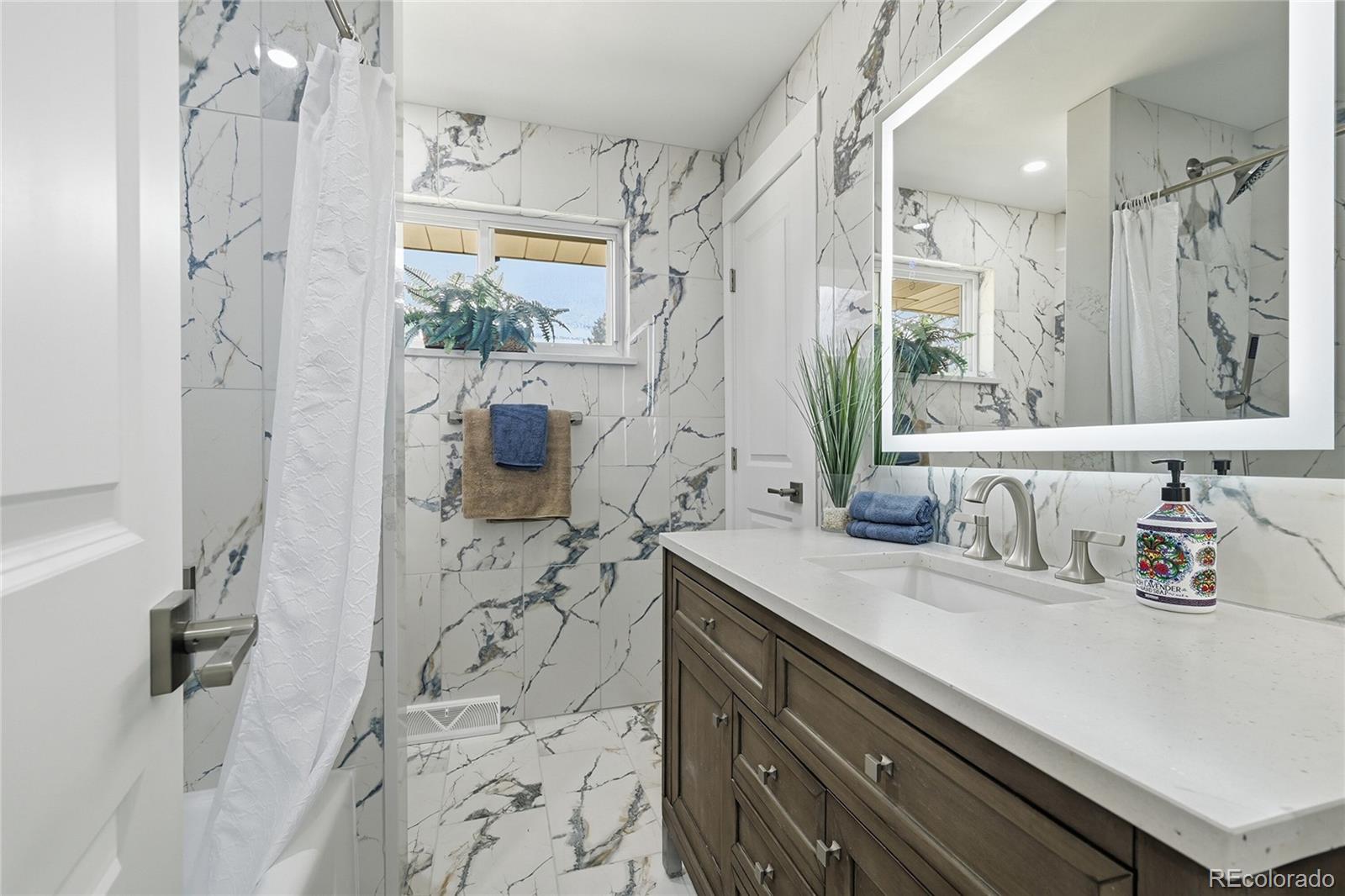 MLS Image #23 for 3632 e lake way,centennial, Colorado
