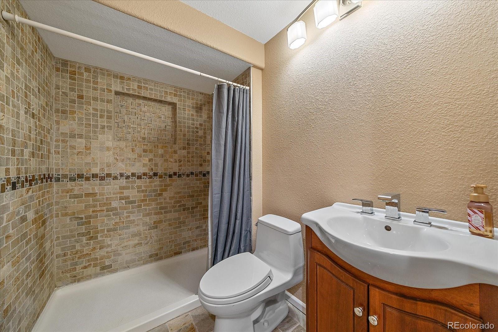 MLS Image #24 for 10058 w fremont place,littleton, Colorado