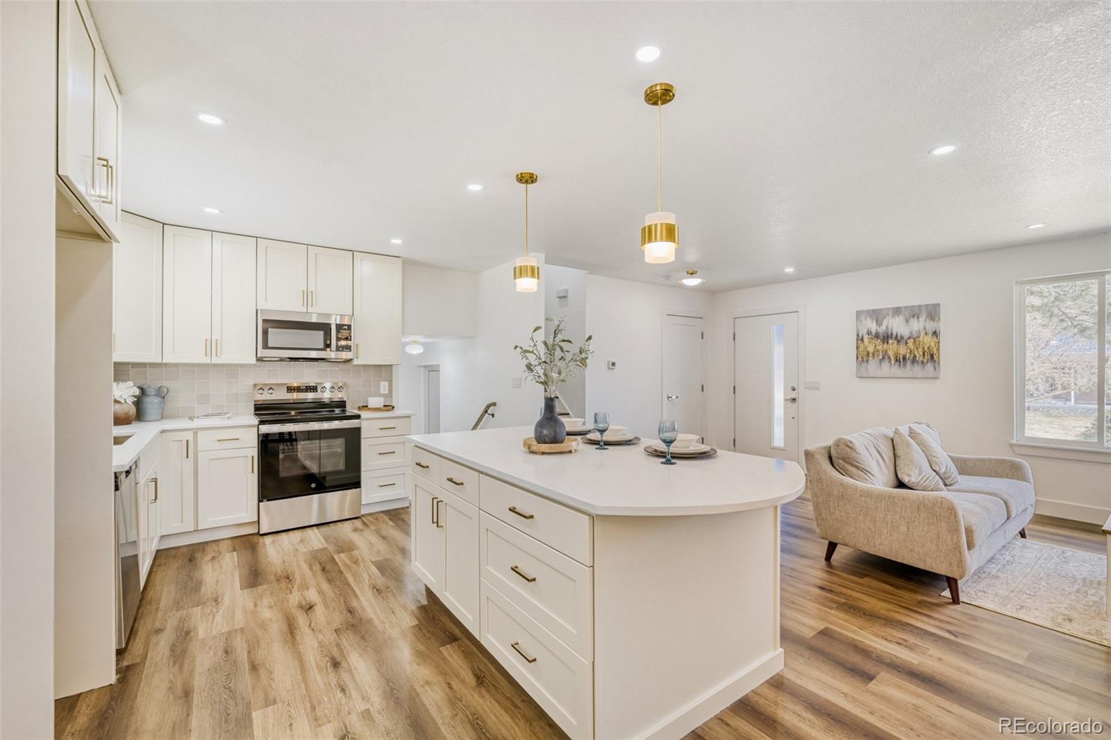 MLS Image #5 for 8199  webster street,arvada, Colorado