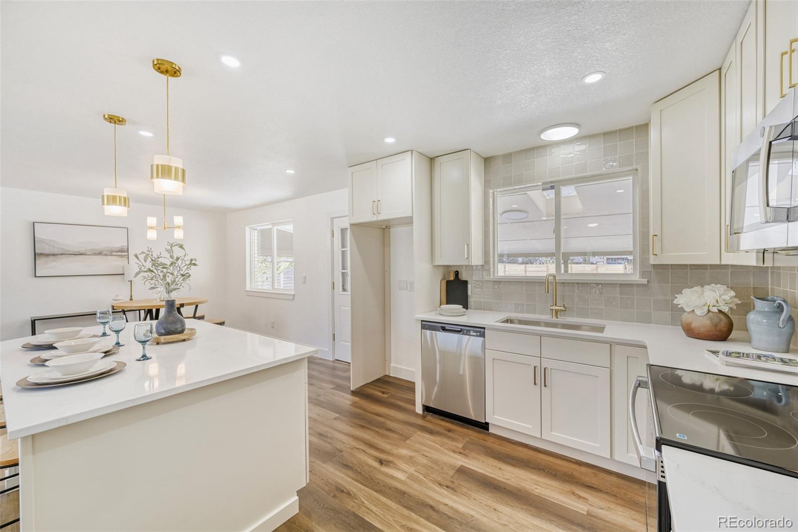 MLS Image #6 for 8199  webster street,arvada, Colorado