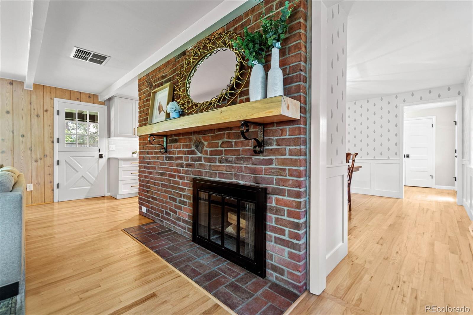 MLS Image #15 for 5465 w ontario avenue,littleton, Colorado