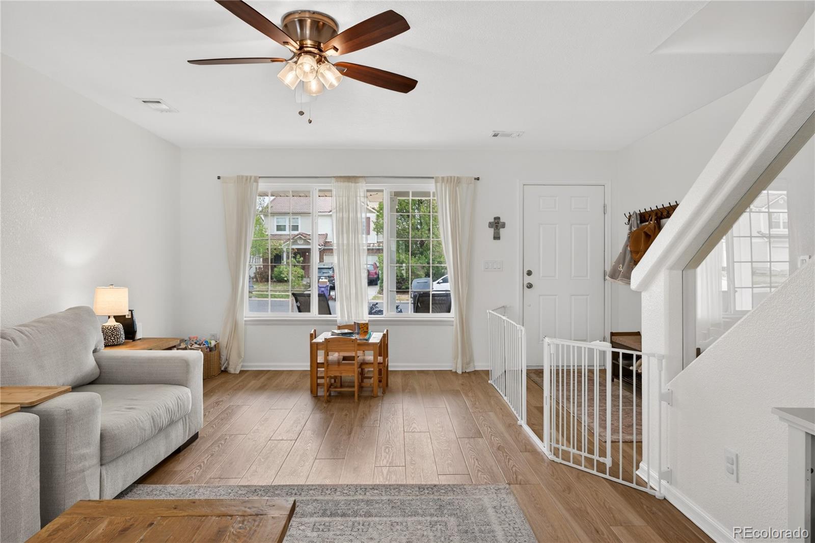 MLS Image #3 for 5076  ceylon street,denver, Colorado
