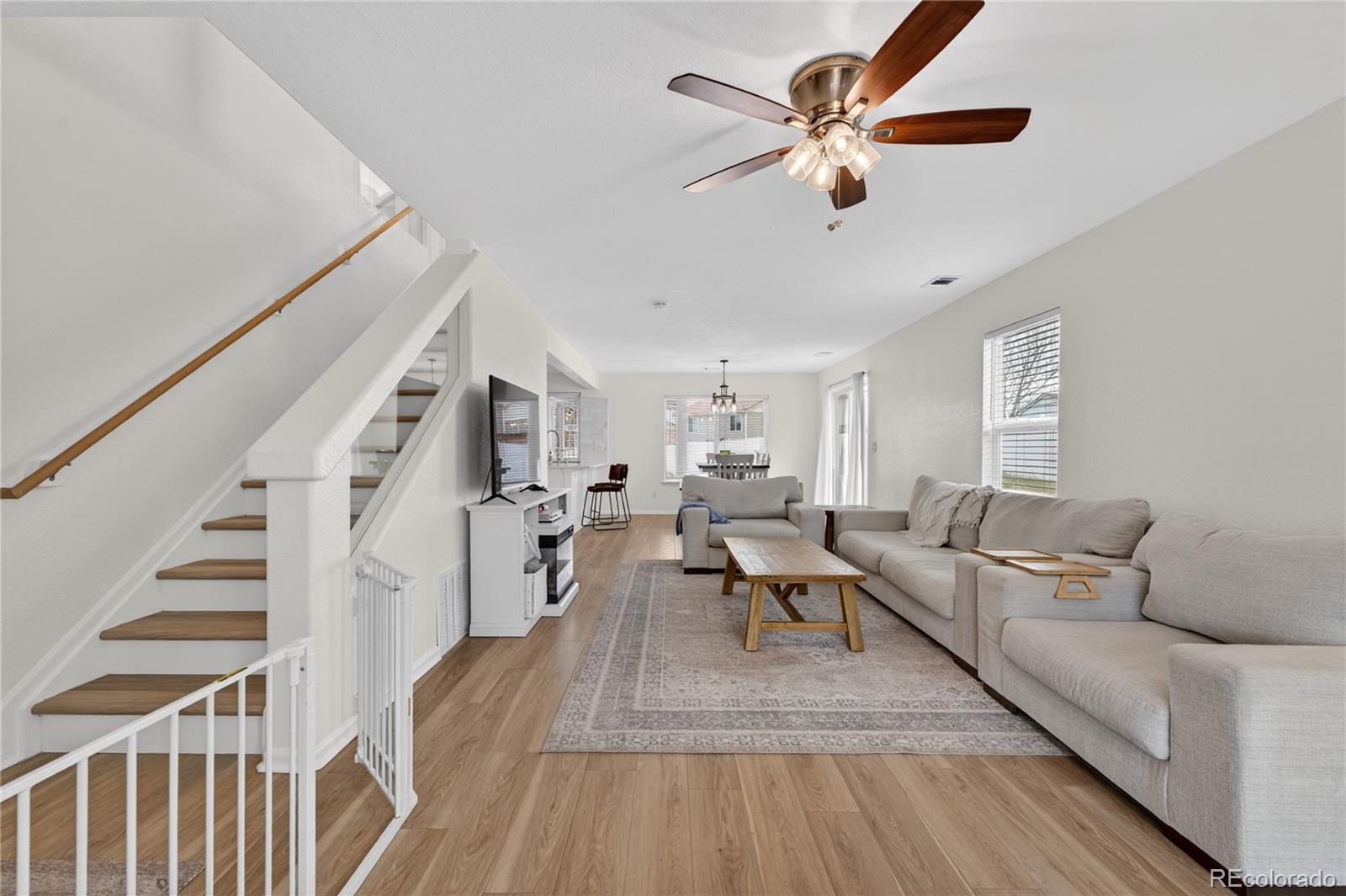 MLS Image #5 for 5076  ceylon street,denver, Colorado