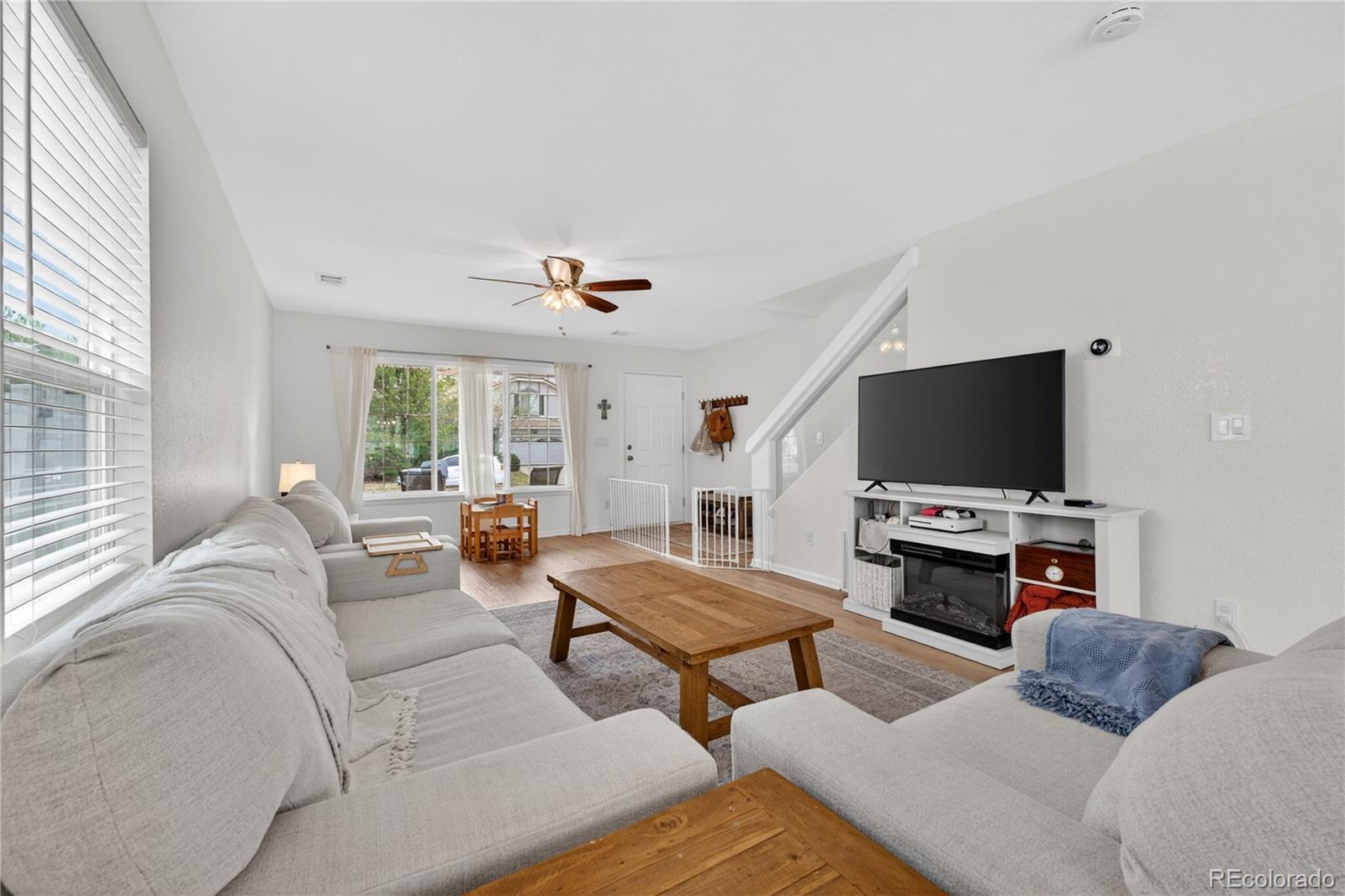 MLS Image #6 for 5076  ceylon street,denver, Colorado