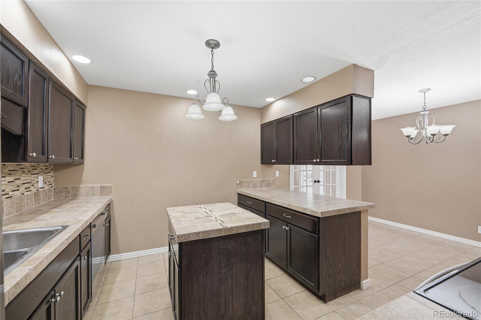 MLS Image #5 for 7433 s quince street,centennial, Colorado