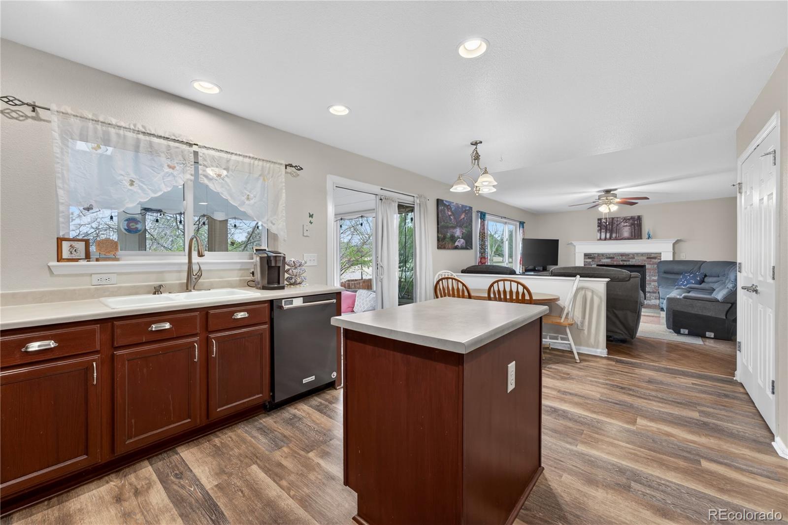 MLS Image #10 for 6289  viewpoint avenue,firestone, Colorado