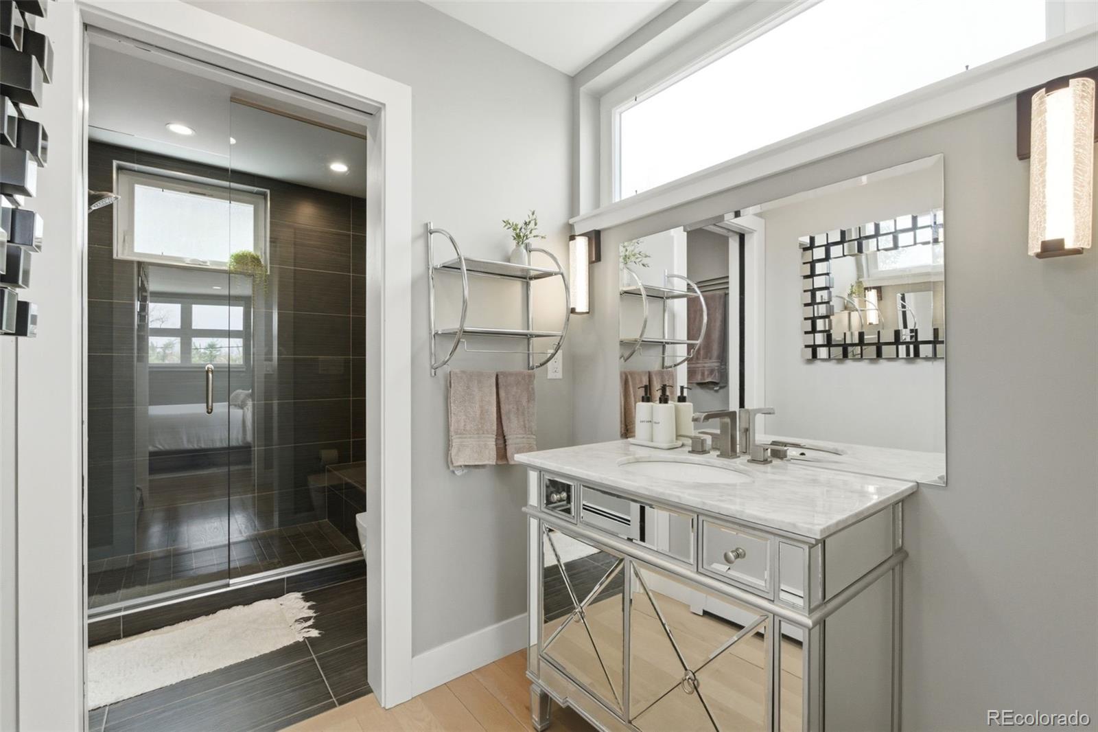 MLS Image #27 for 999 s fillmore way,denver, Colorado