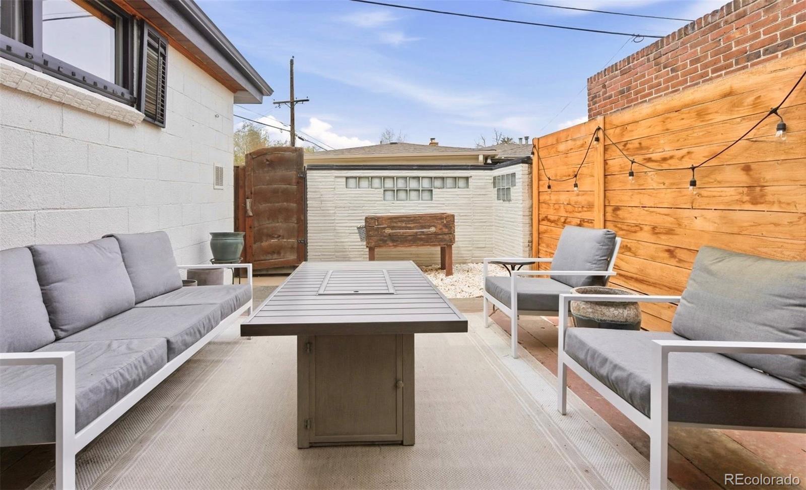 MLS Image #32 for 999 s fillmore way,denver, Colorado