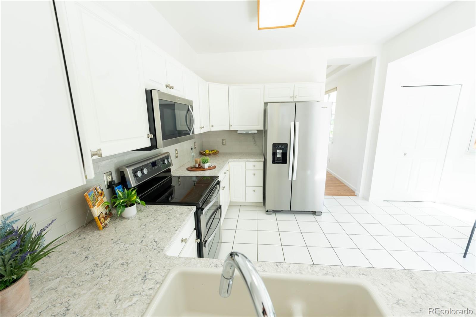 MLS Image #6 for 18912 e belleview place,centennial, Colorado