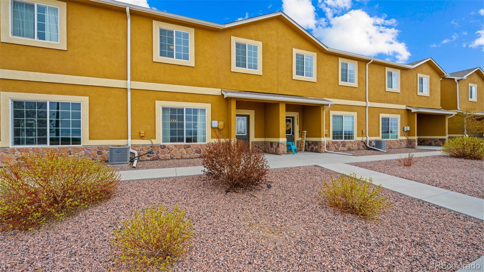 MLS Image #1 for 7423  sand lake heights,colorado springs, Colorado