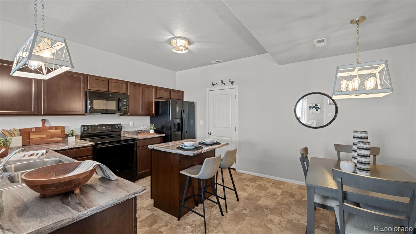 MLS Image #10 for 7423  sand lake heights,colorado springs, Colorado
