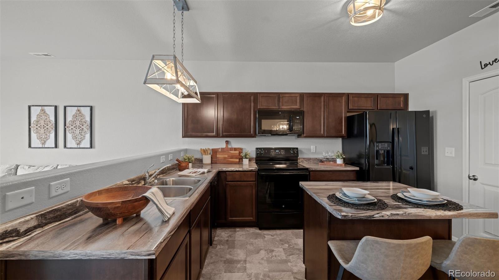 MLS Image #12 for 7423  sand lake heights,colorado springs, Colorado