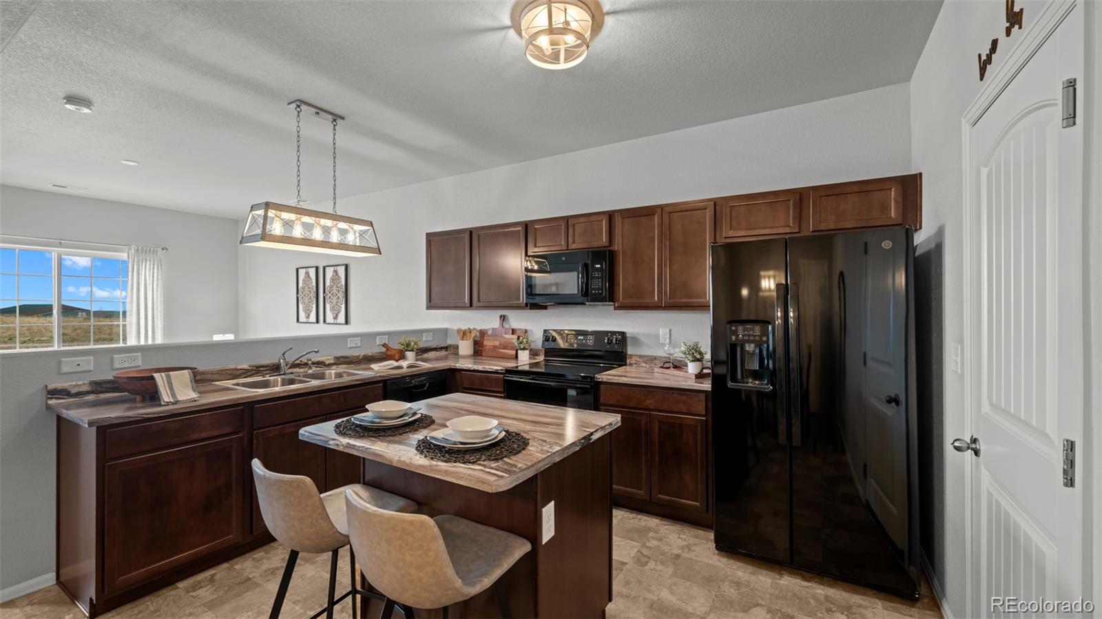 MLS Image #13 for 7423  sand lake heights,colorado springs, Colorado
