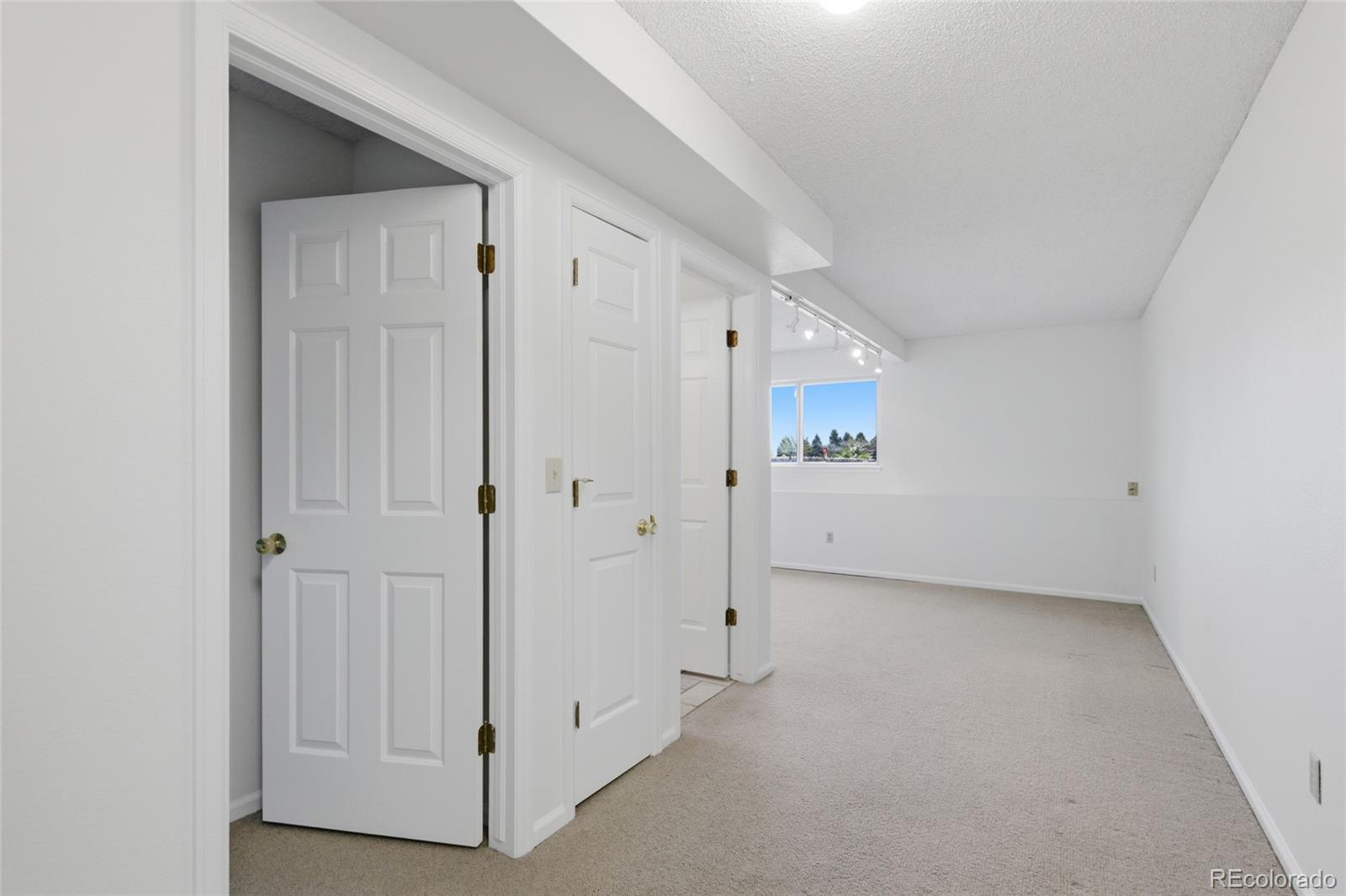 MLS Image #15 for 14777 e ohio avenue,aurora, Colorado